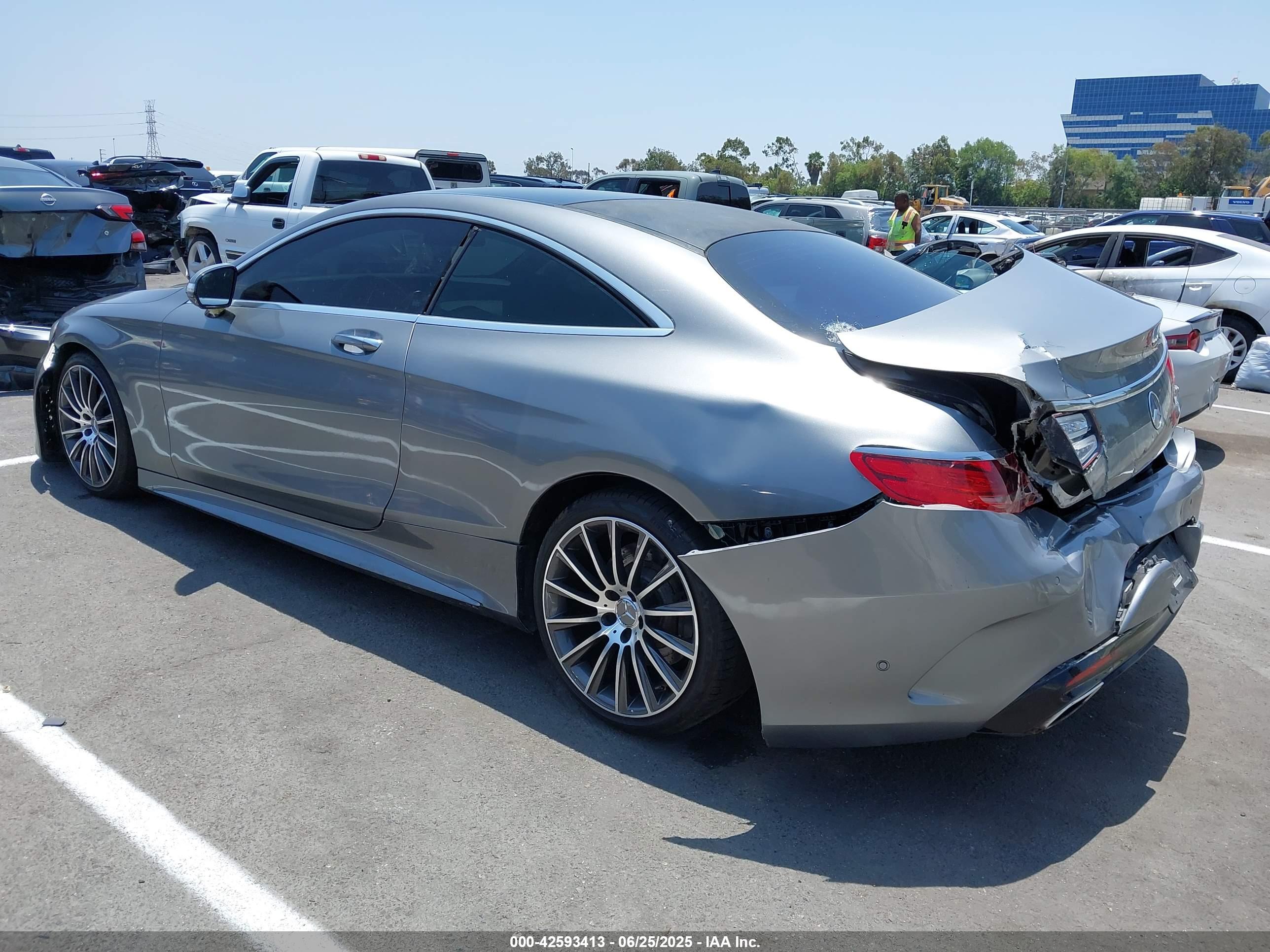 MERCEDES-BENZ S image 3