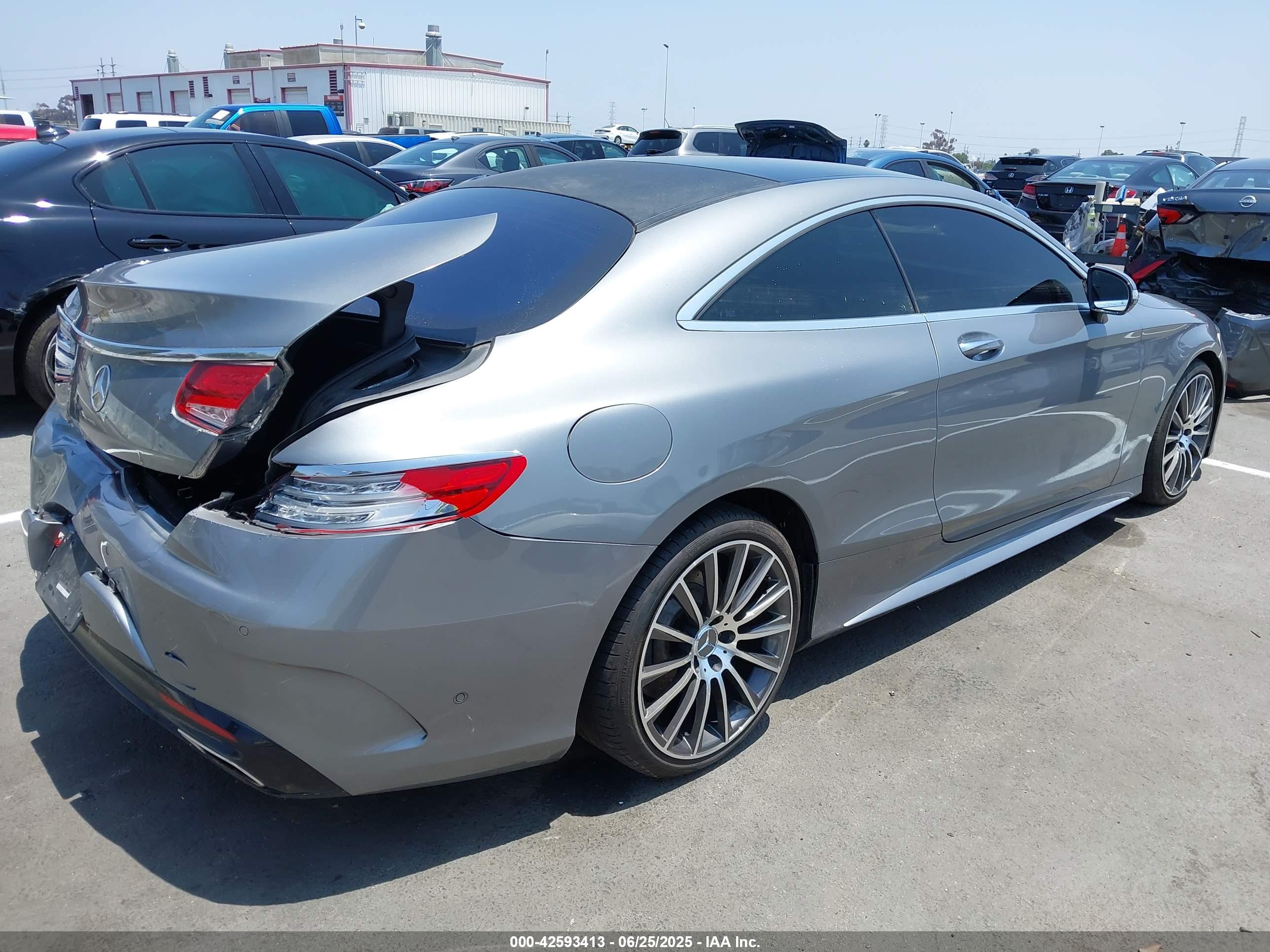 MERCEDES-BENZ S image 4