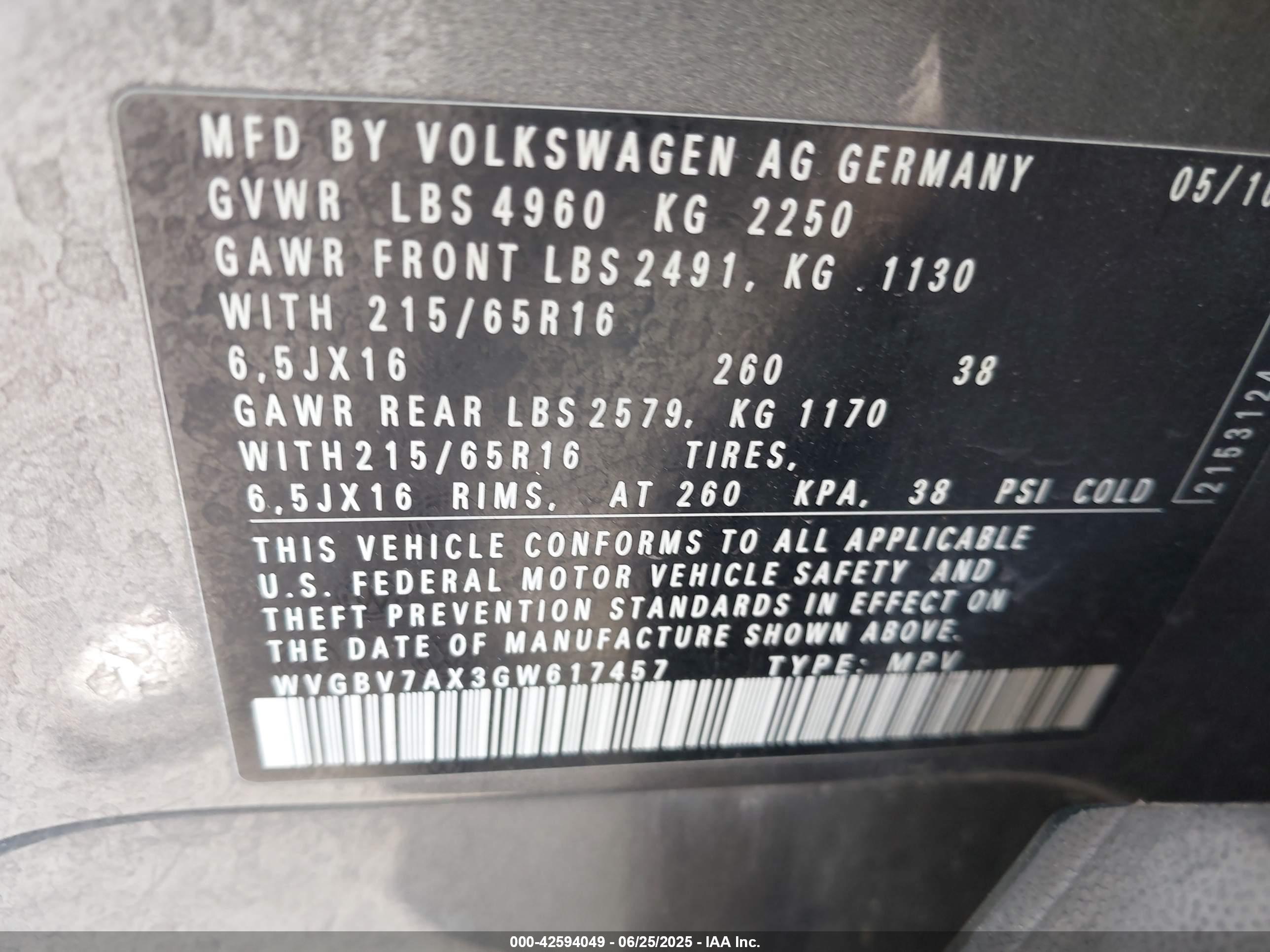 VOLKSWAGEN TIGUAN image 9
