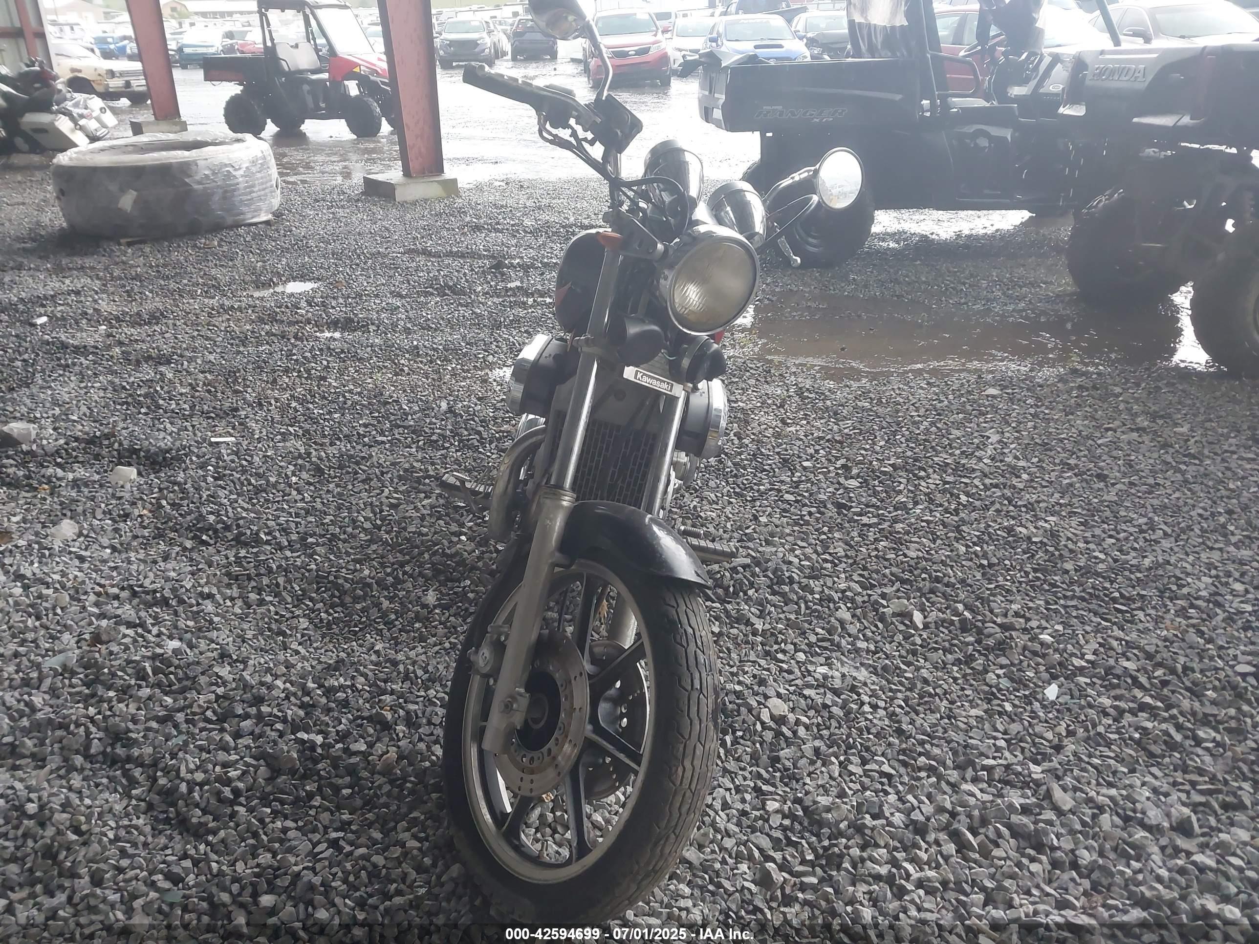 KAWASAKI VN750 image 5