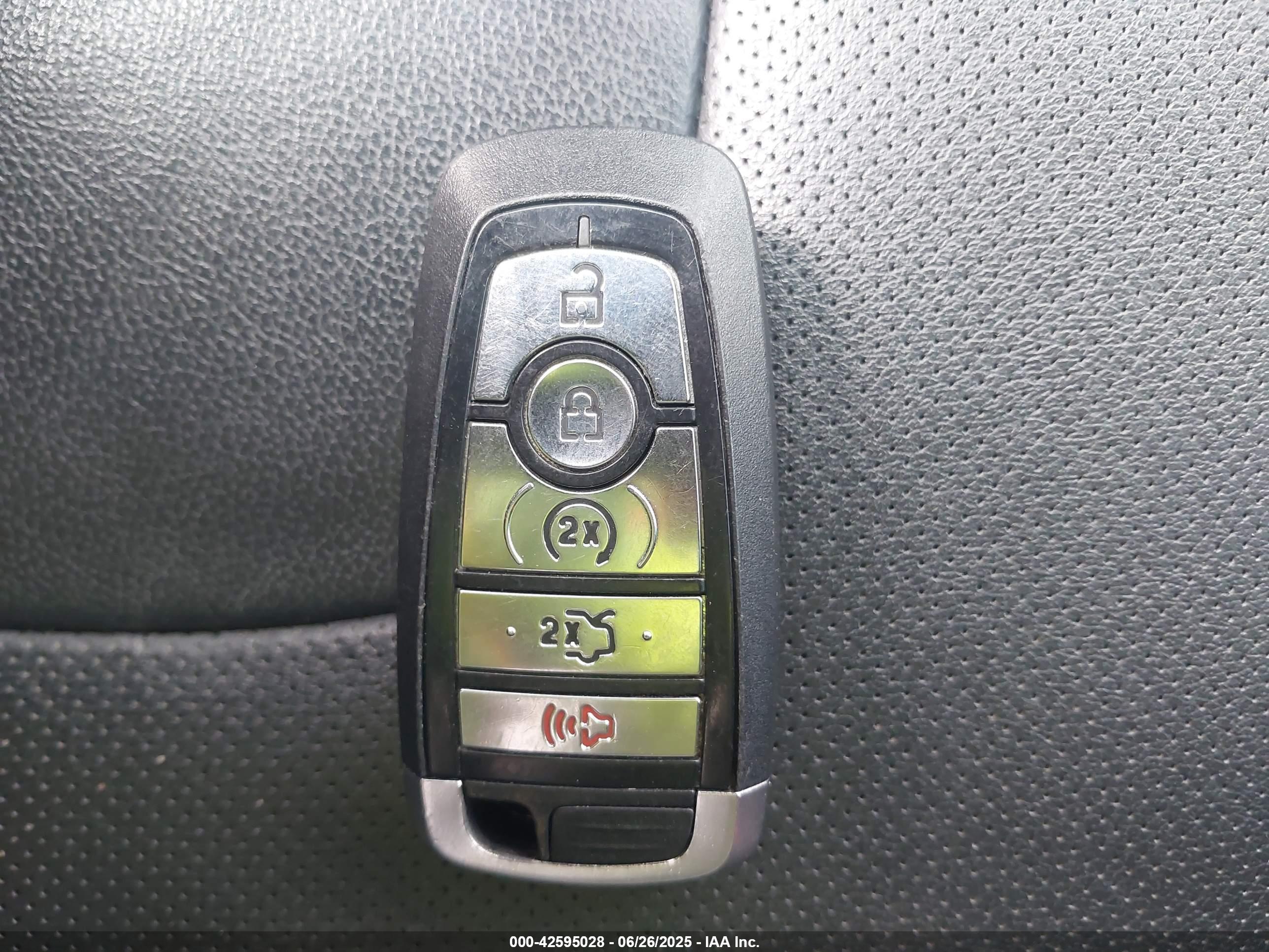 FORD EDGE image 11