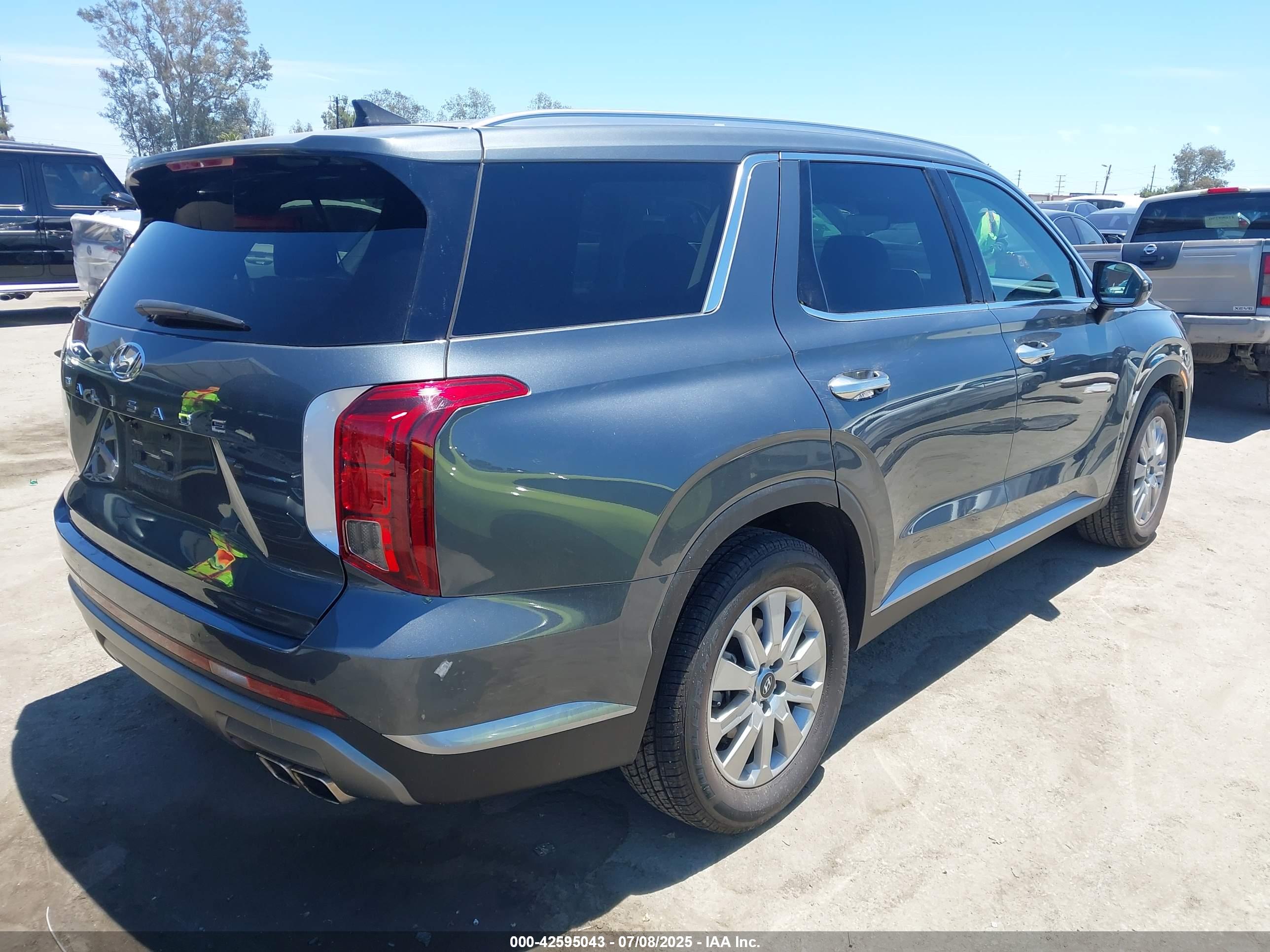 HYUNDAI PALISADE image 4