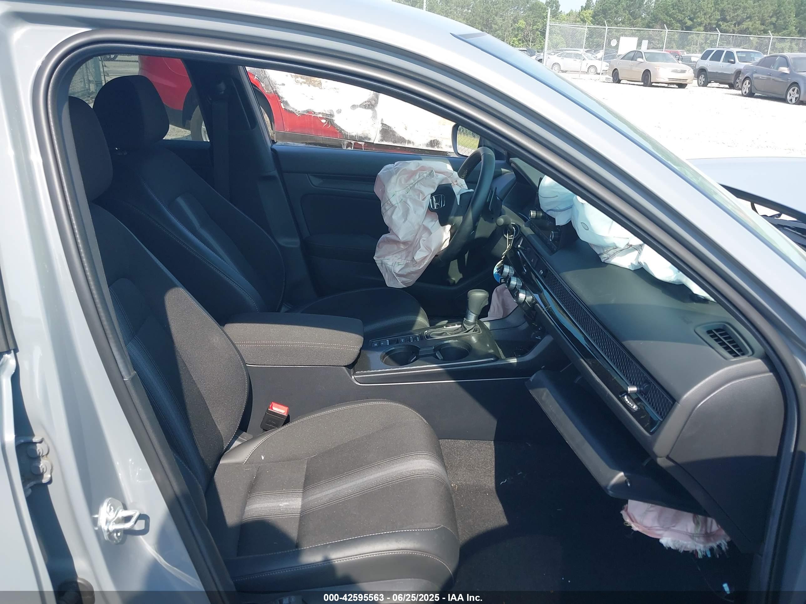 HONDA CIVIC image 5
