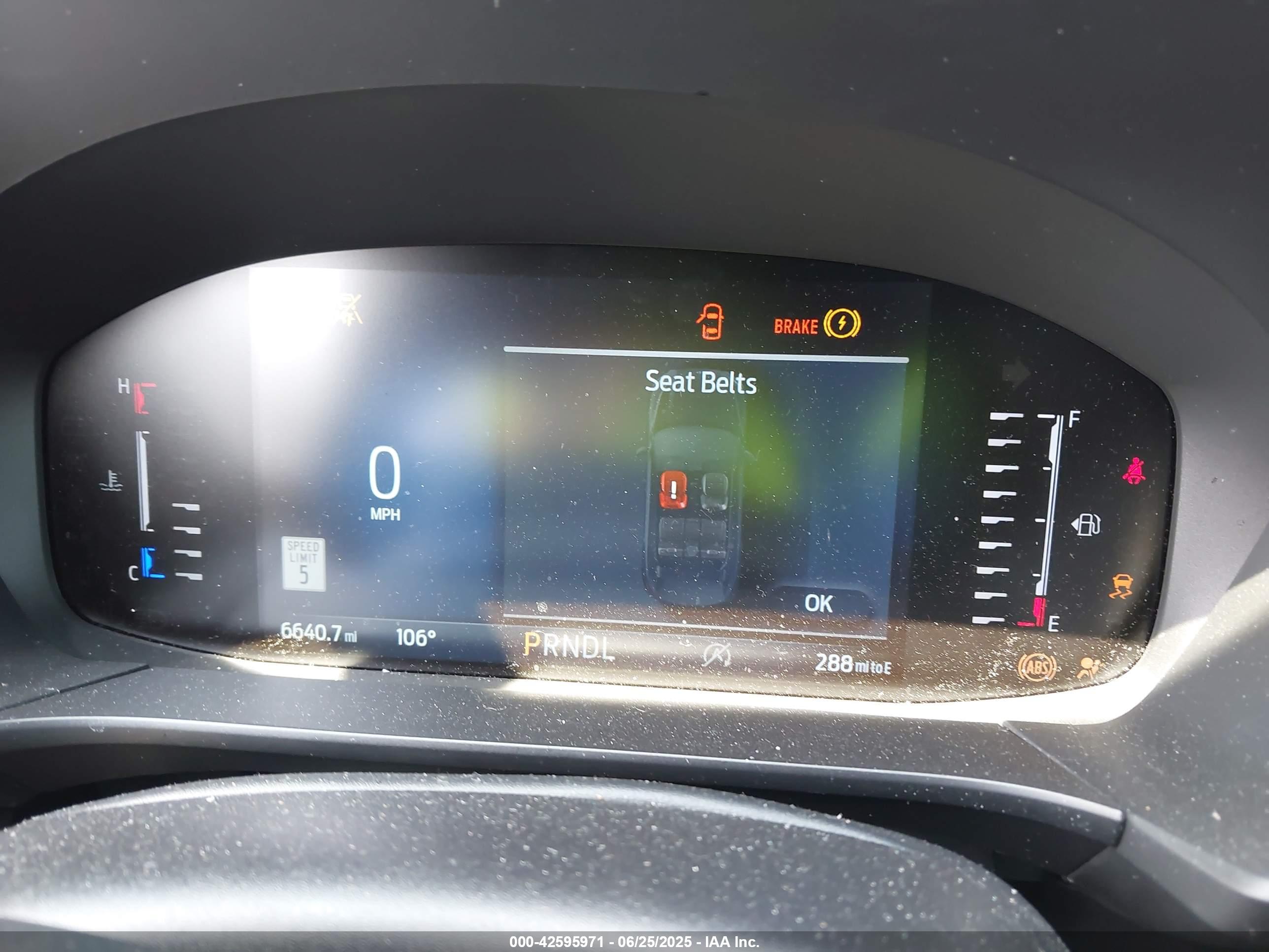 FORD ESCAPE image 7