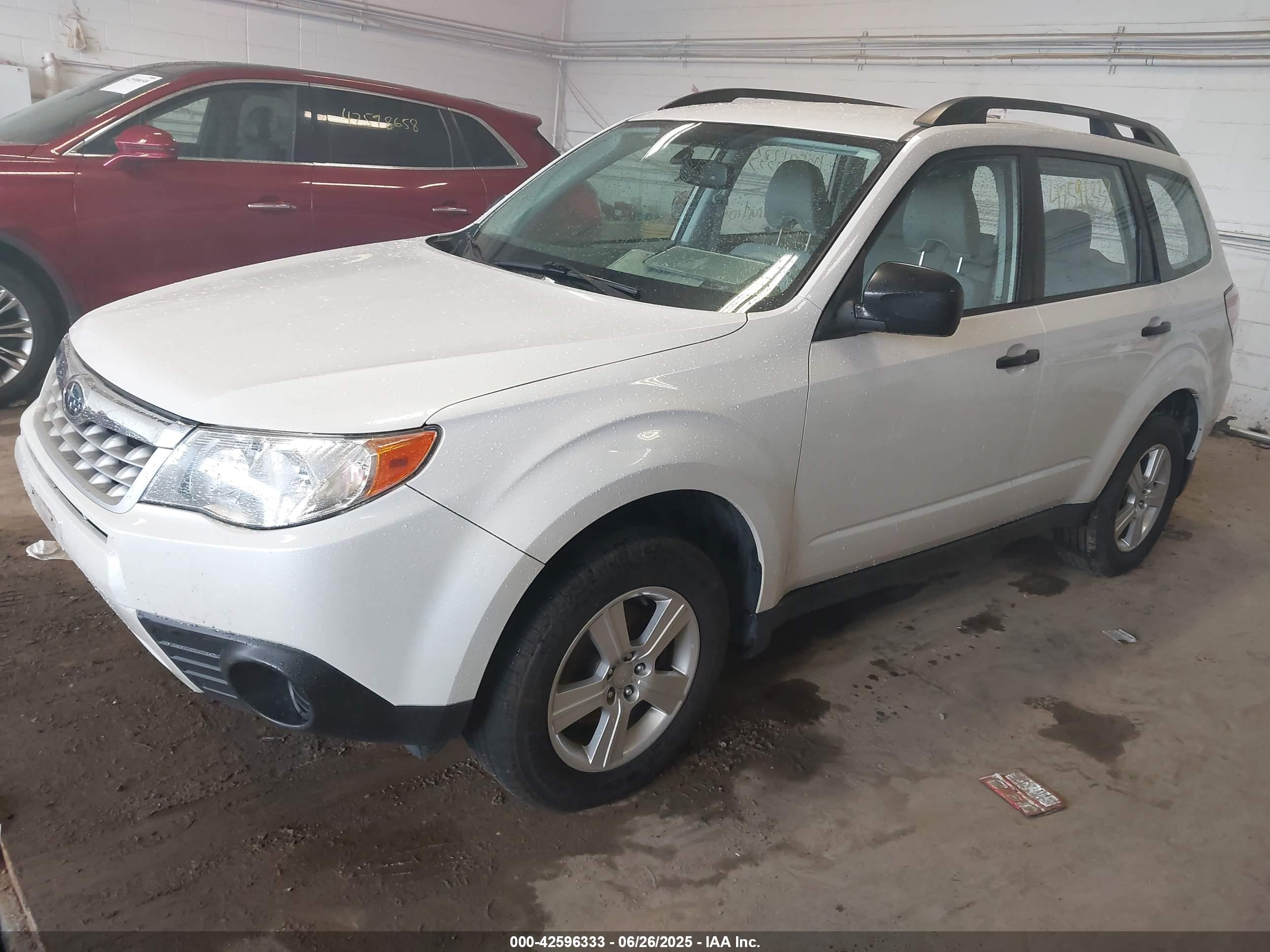 SUBARU FORESTER image 2