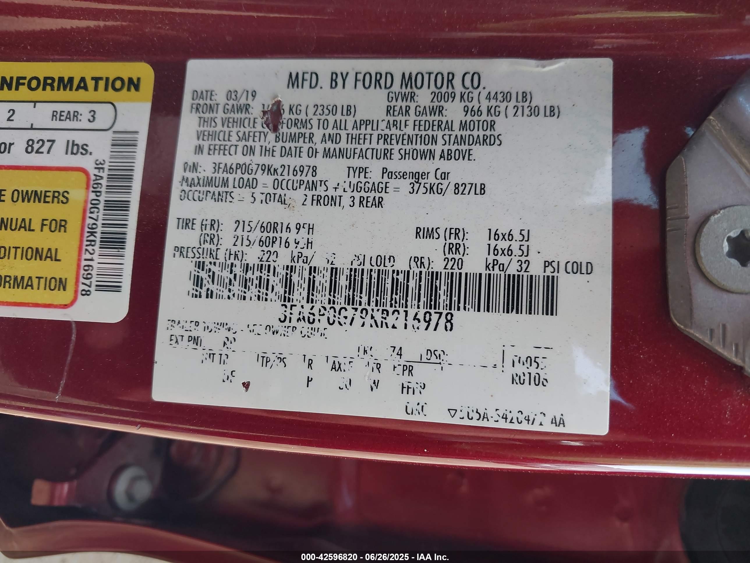 FORD FUSION image 9