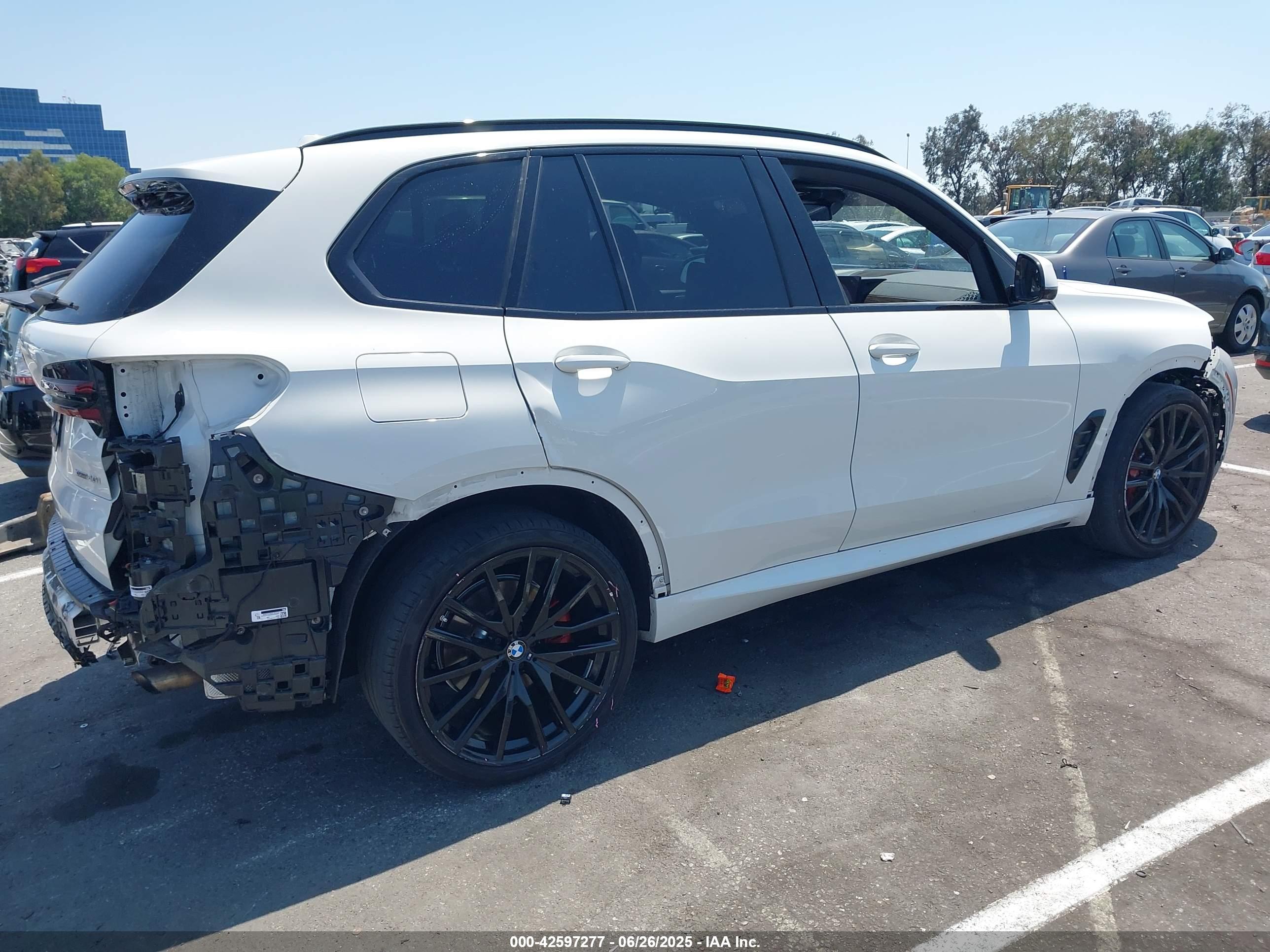 BMW X5 image 4