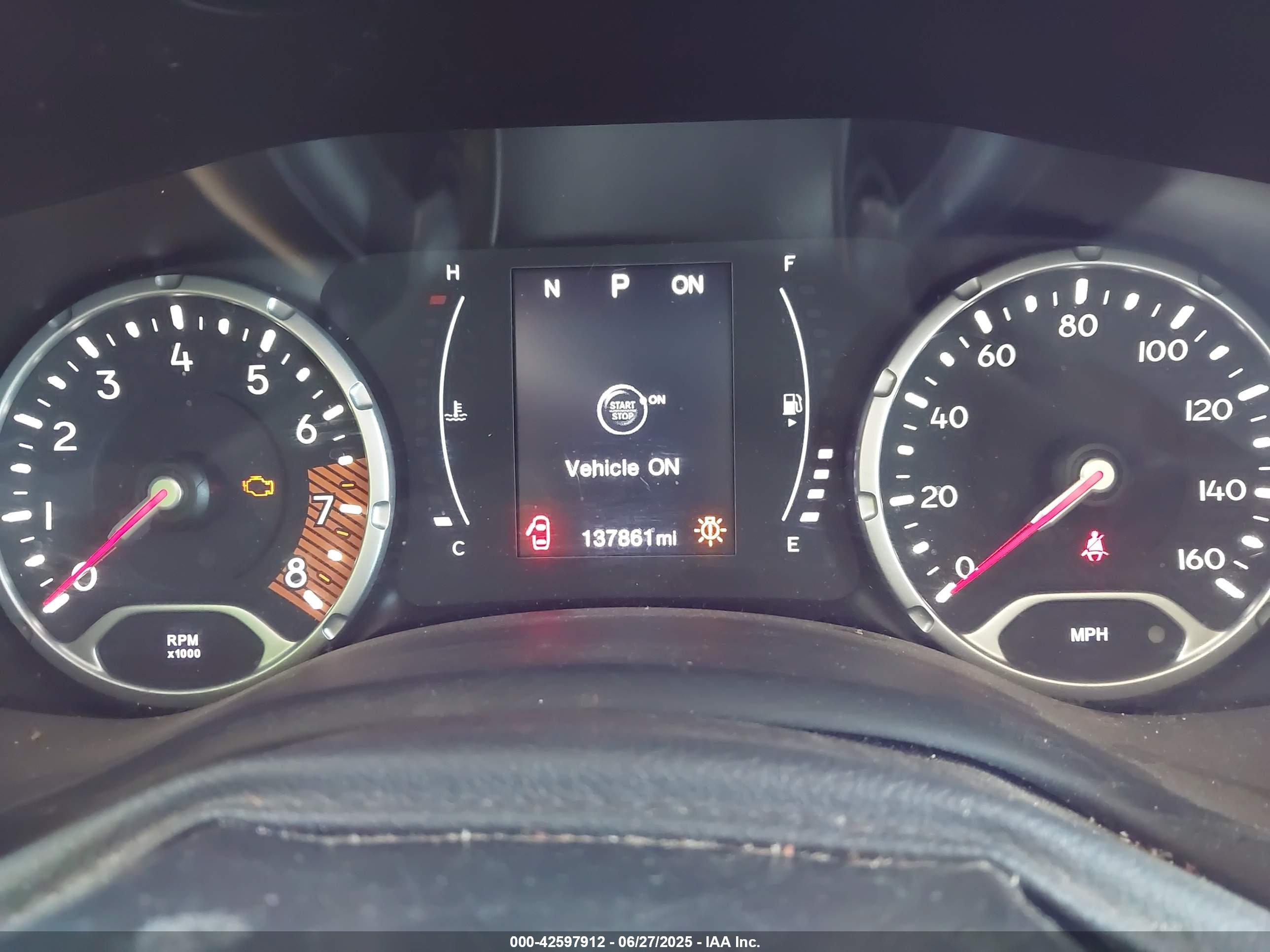 JEEP RENEGADE image 7