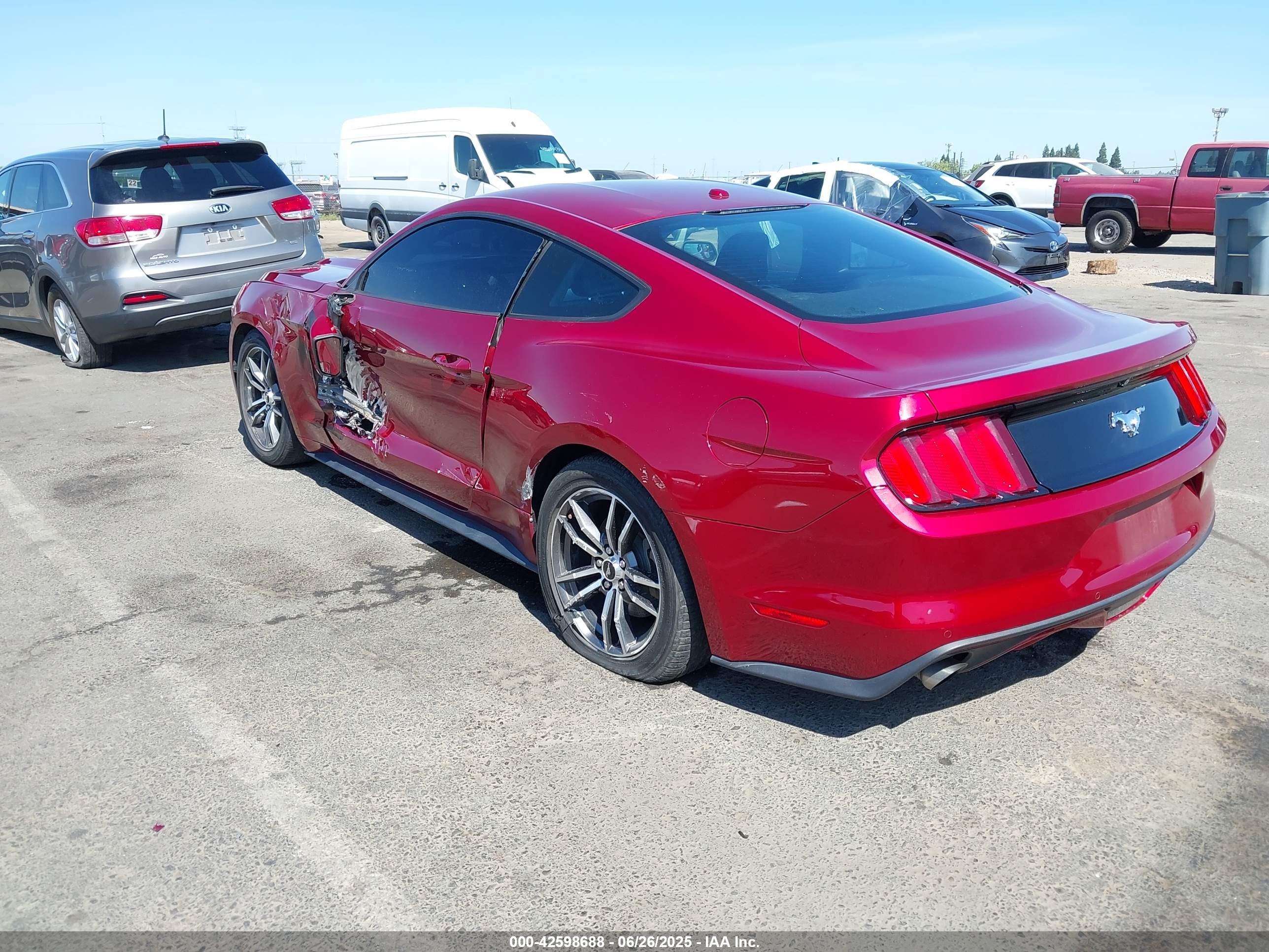 FORD MUSTANG image 3