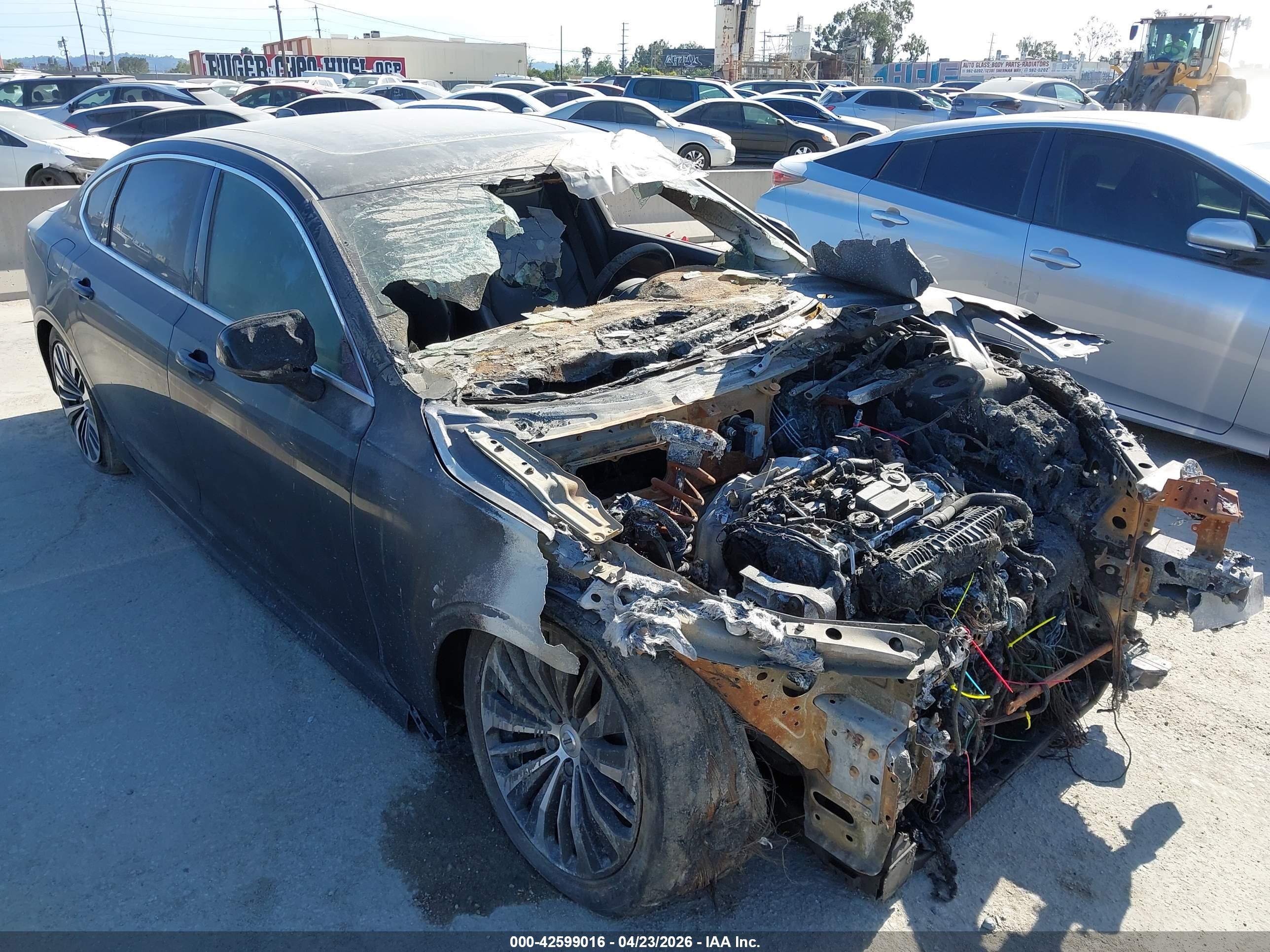 VOLVO S90 image 6
