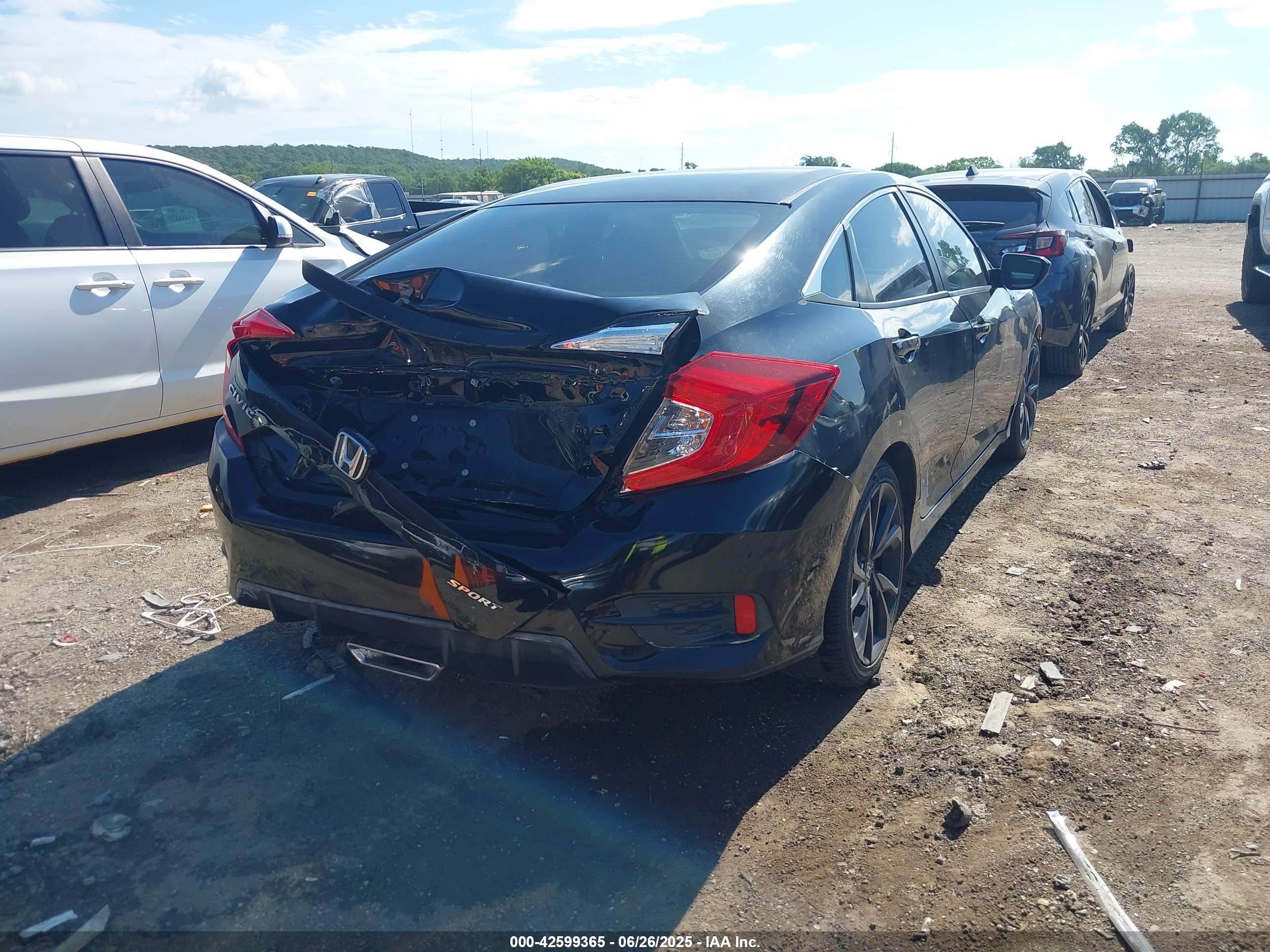 HONDA CIVIC image 4