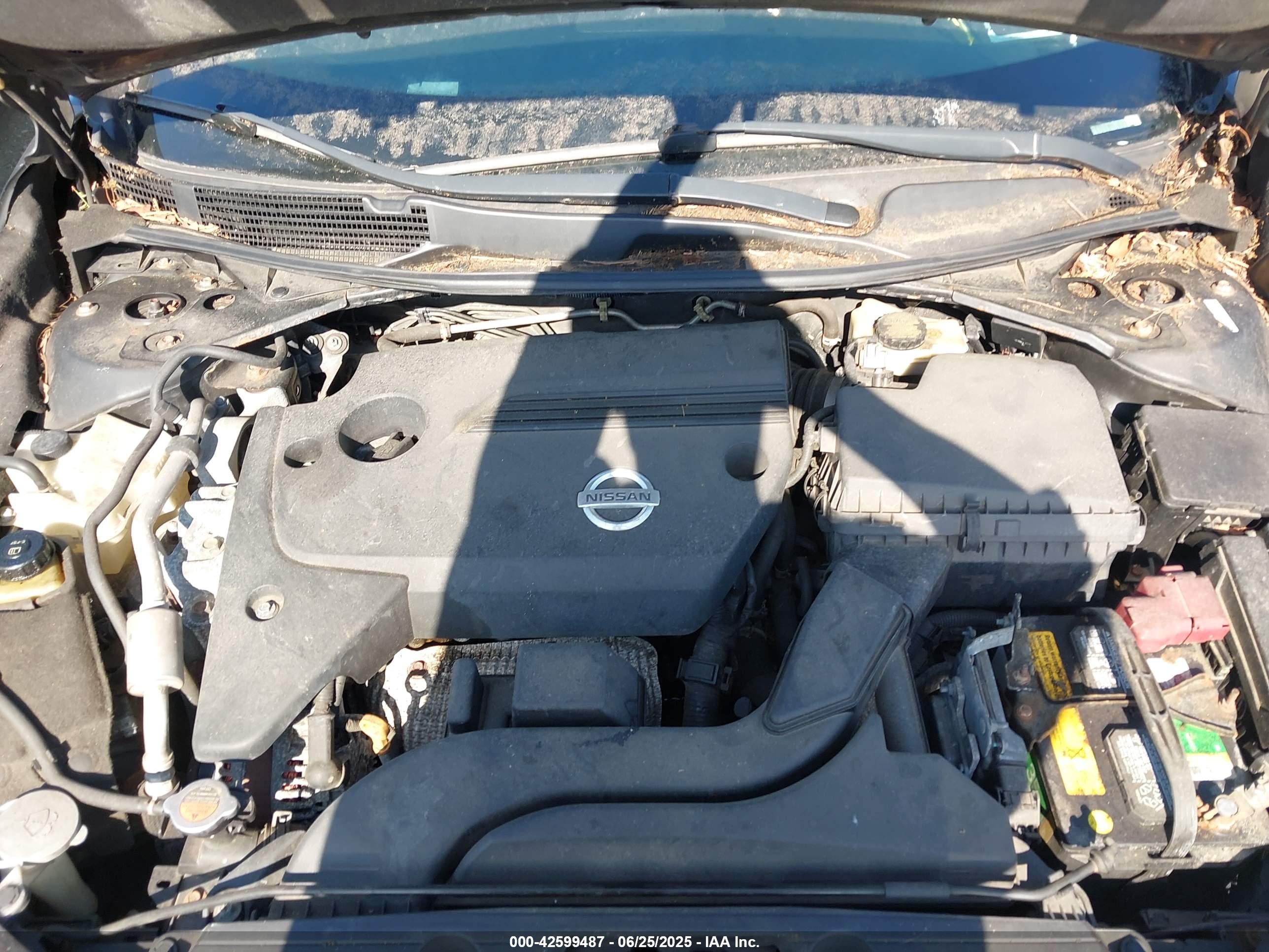 NISSAN ALTIMA image 10
