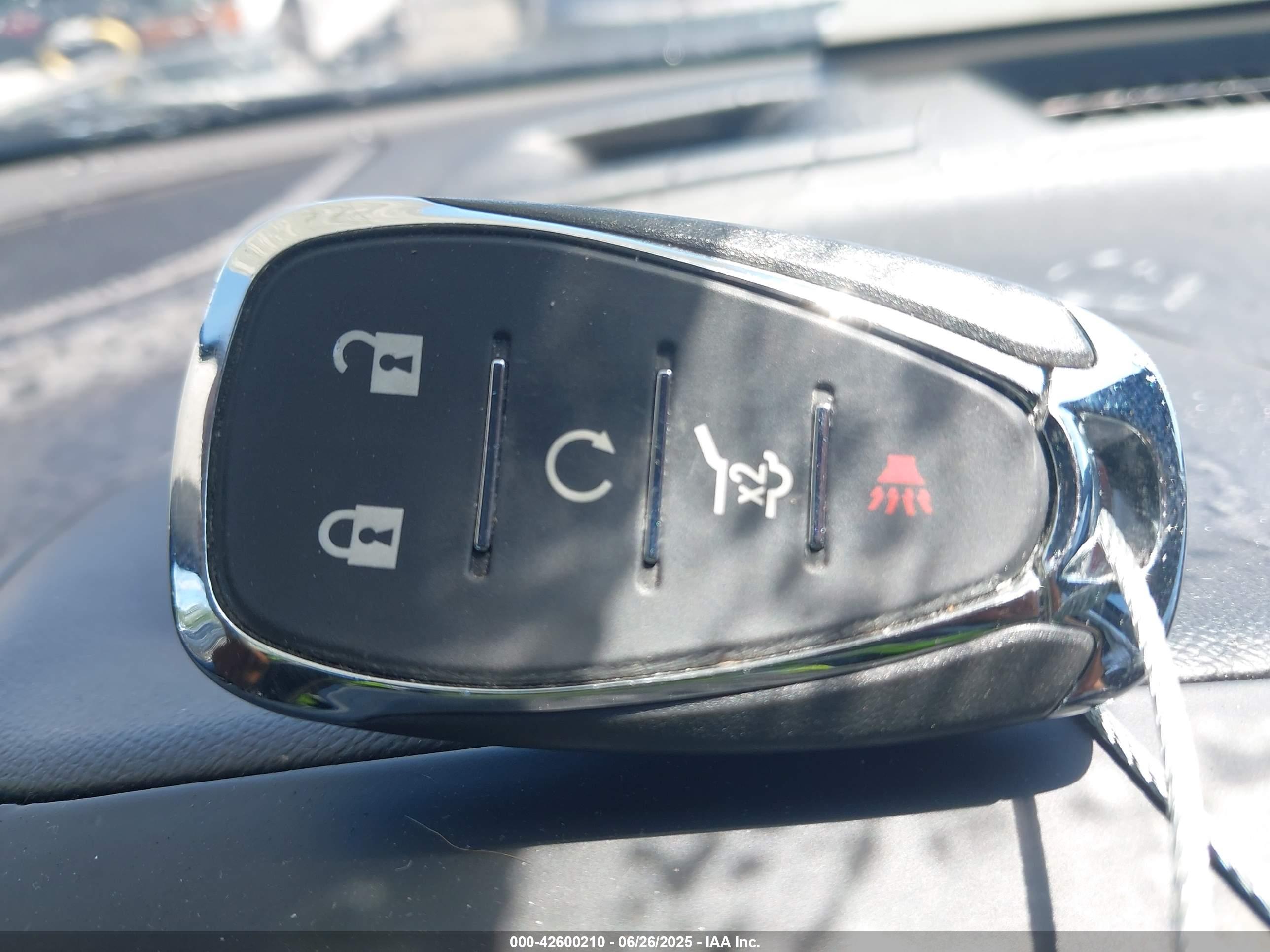 CHEVROLET EQUINOX image 11