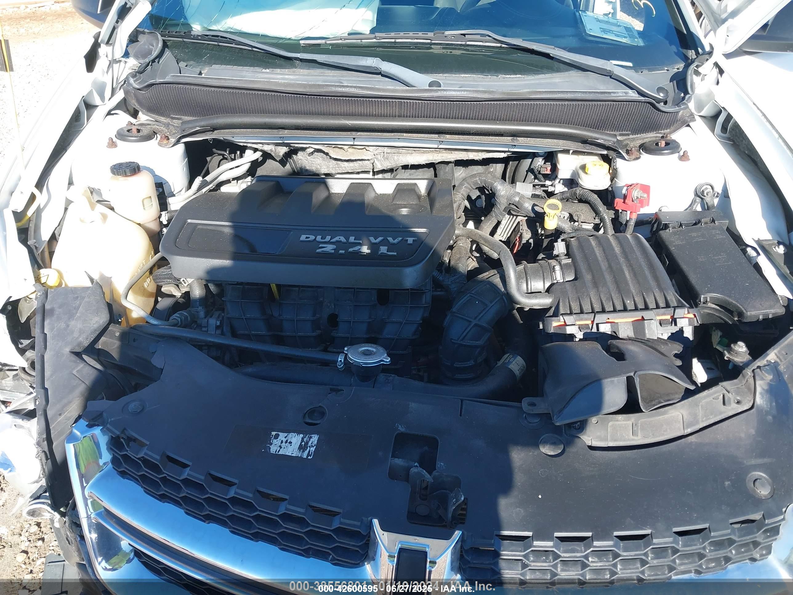 DODGE AVENGER image 10