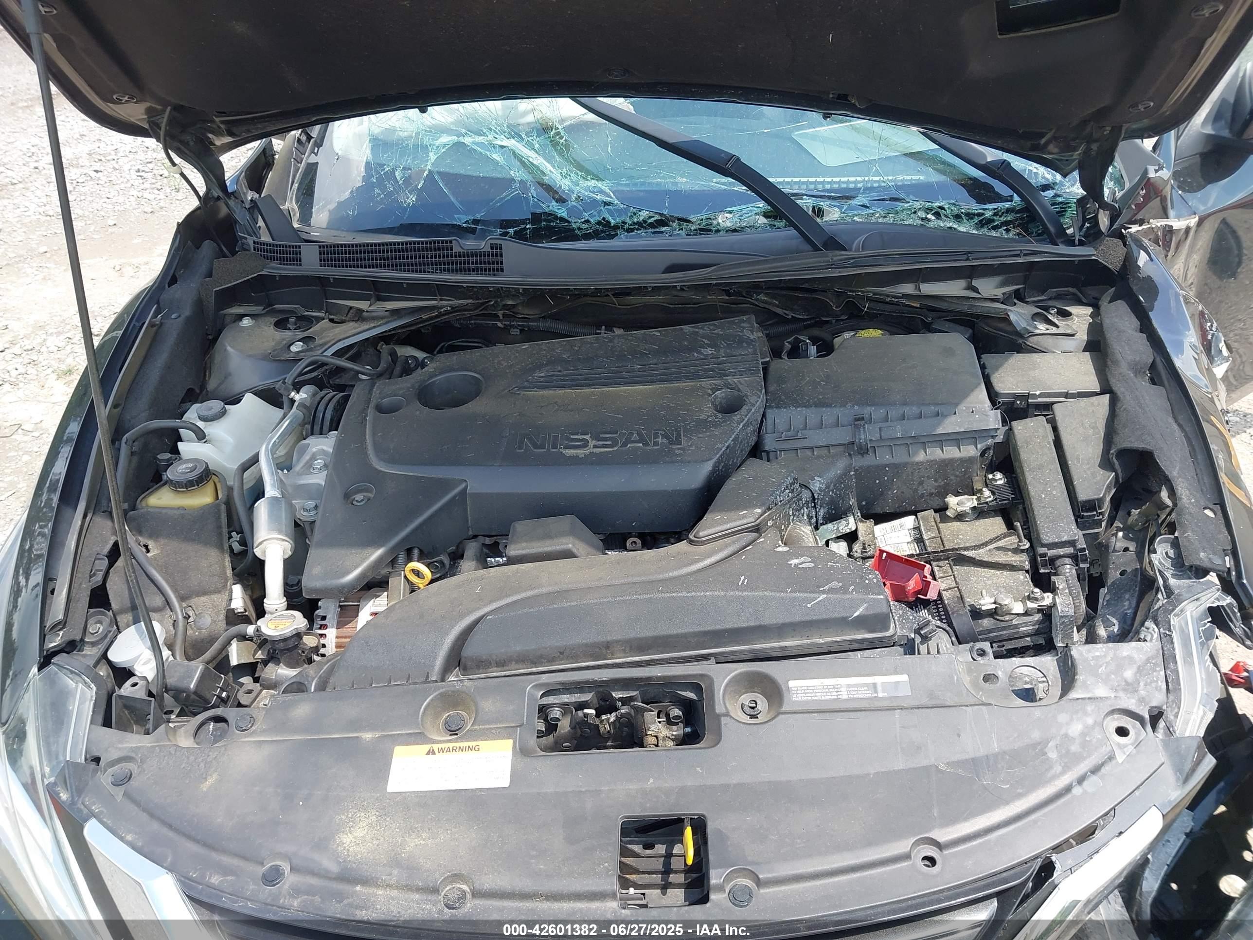 NISSAN ALTIMA image 10
