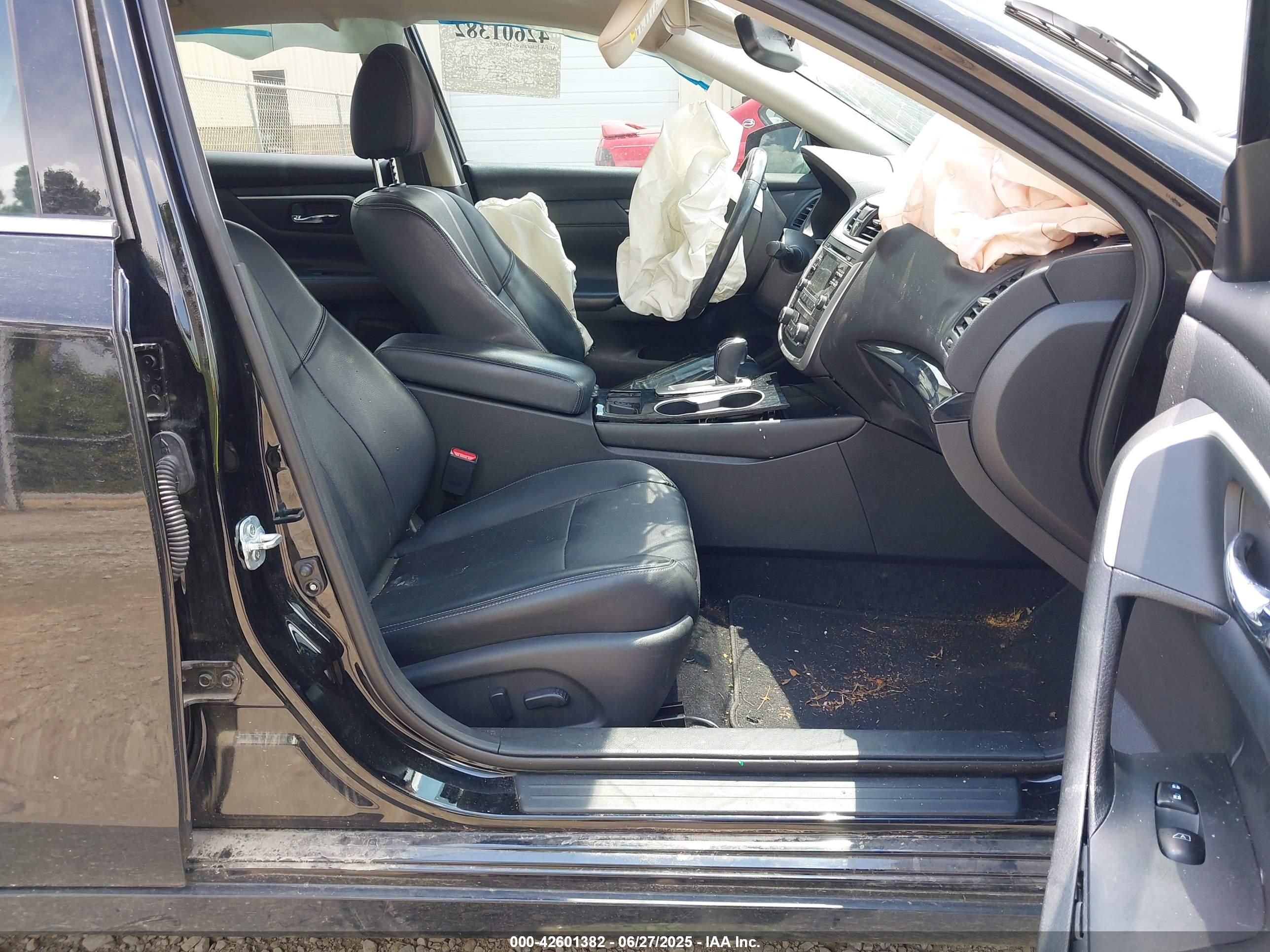NISSAN ALTIMA image 5
