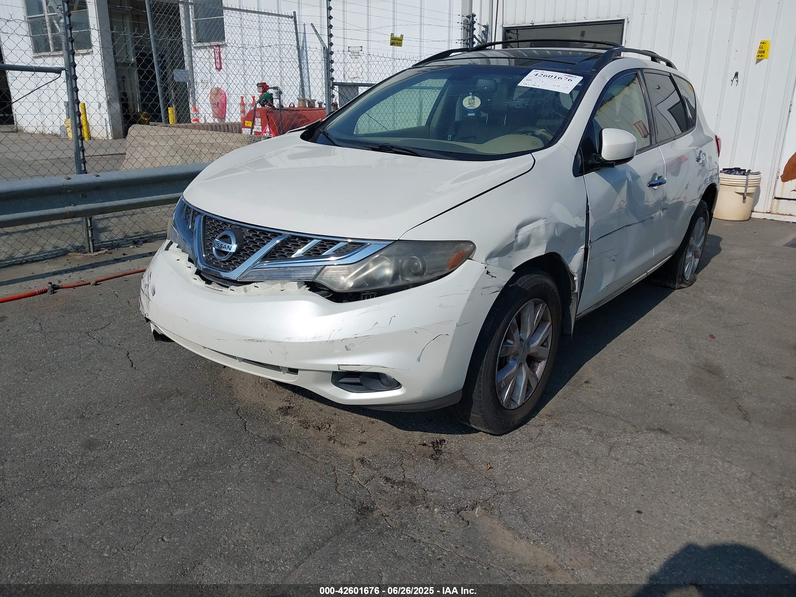 NISSAN MURANO image 6