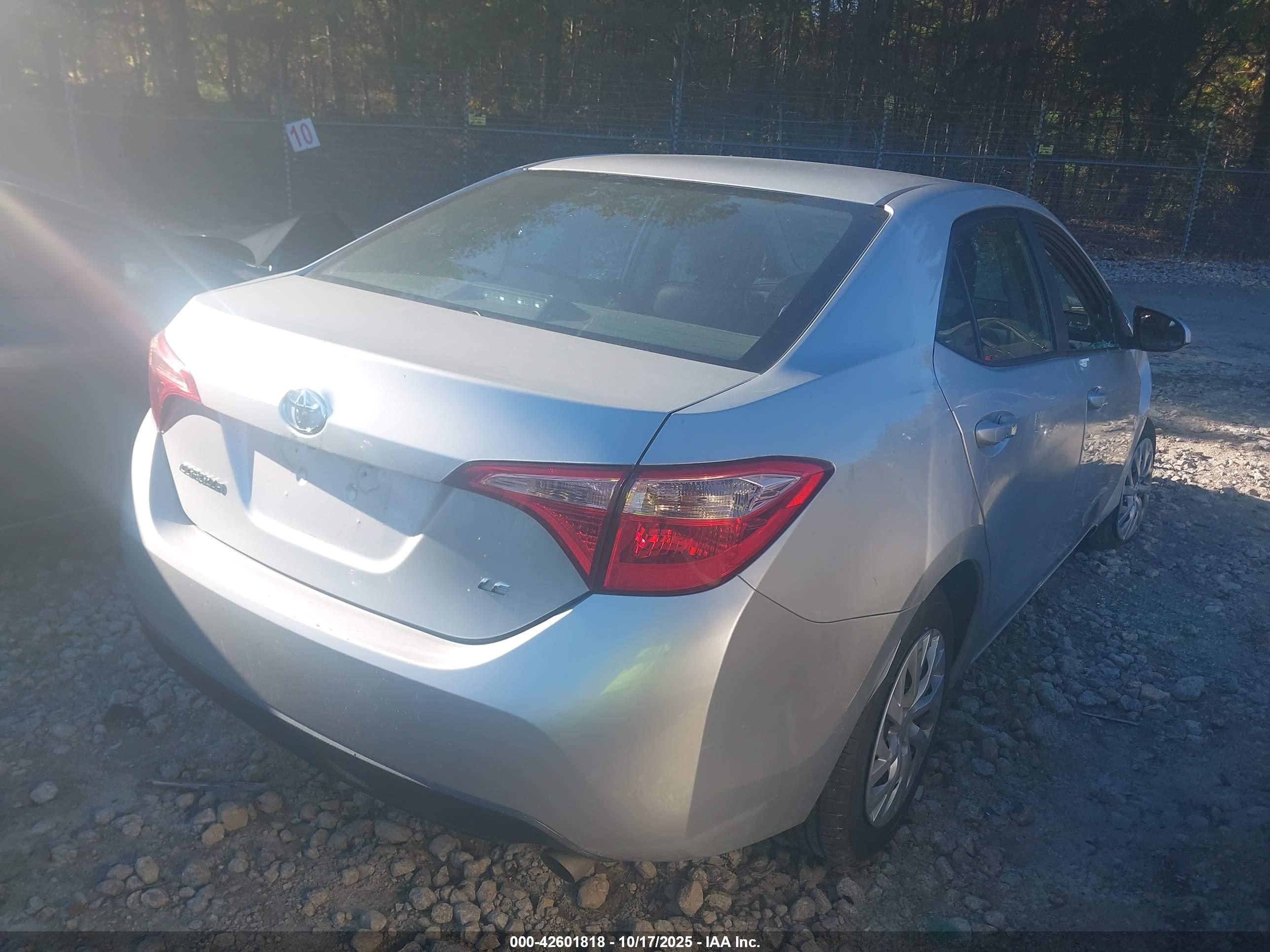 TOYOTA COROLLA image 4