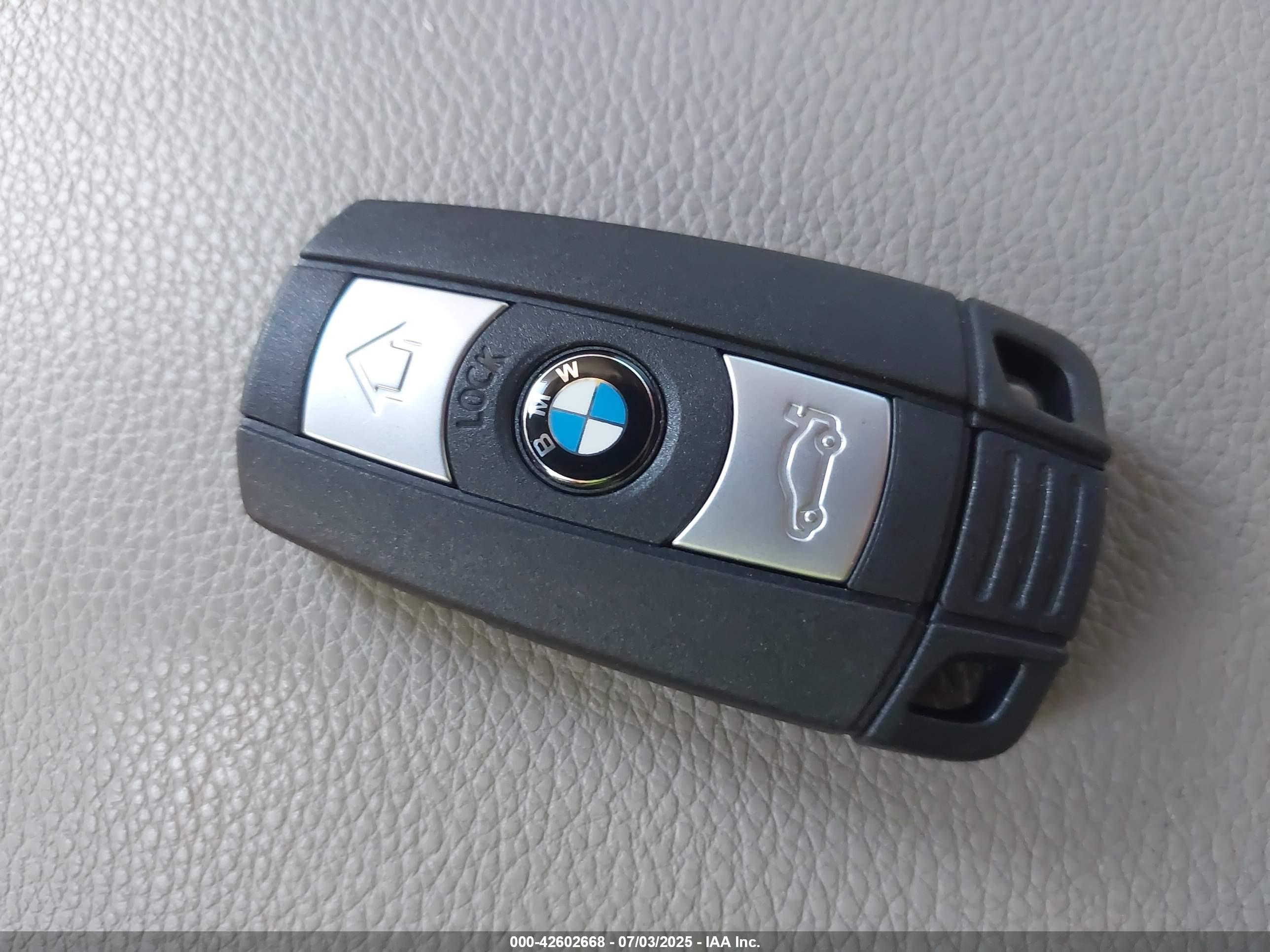 BMW 135I image 11