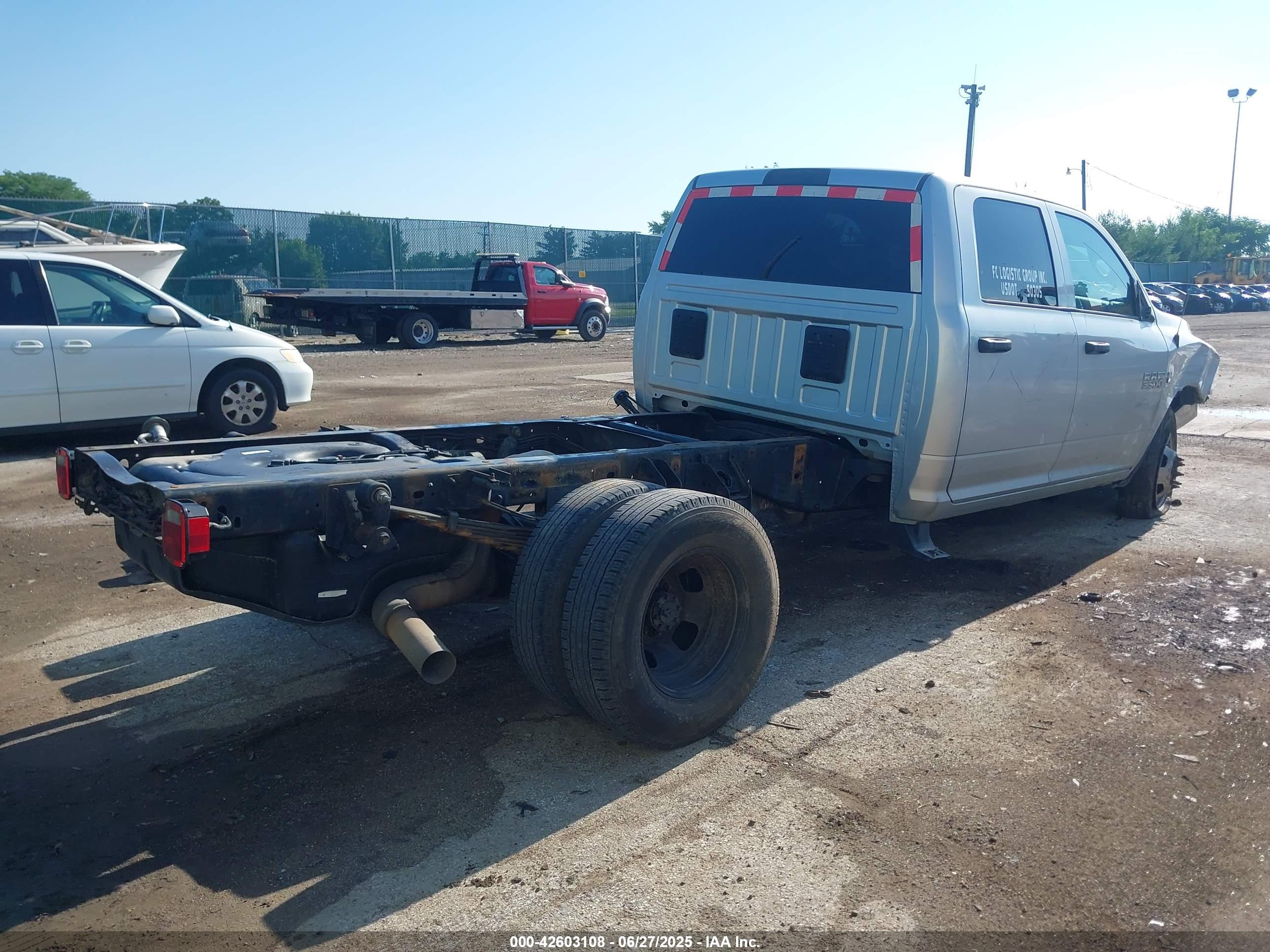 RAM 3500 image 4