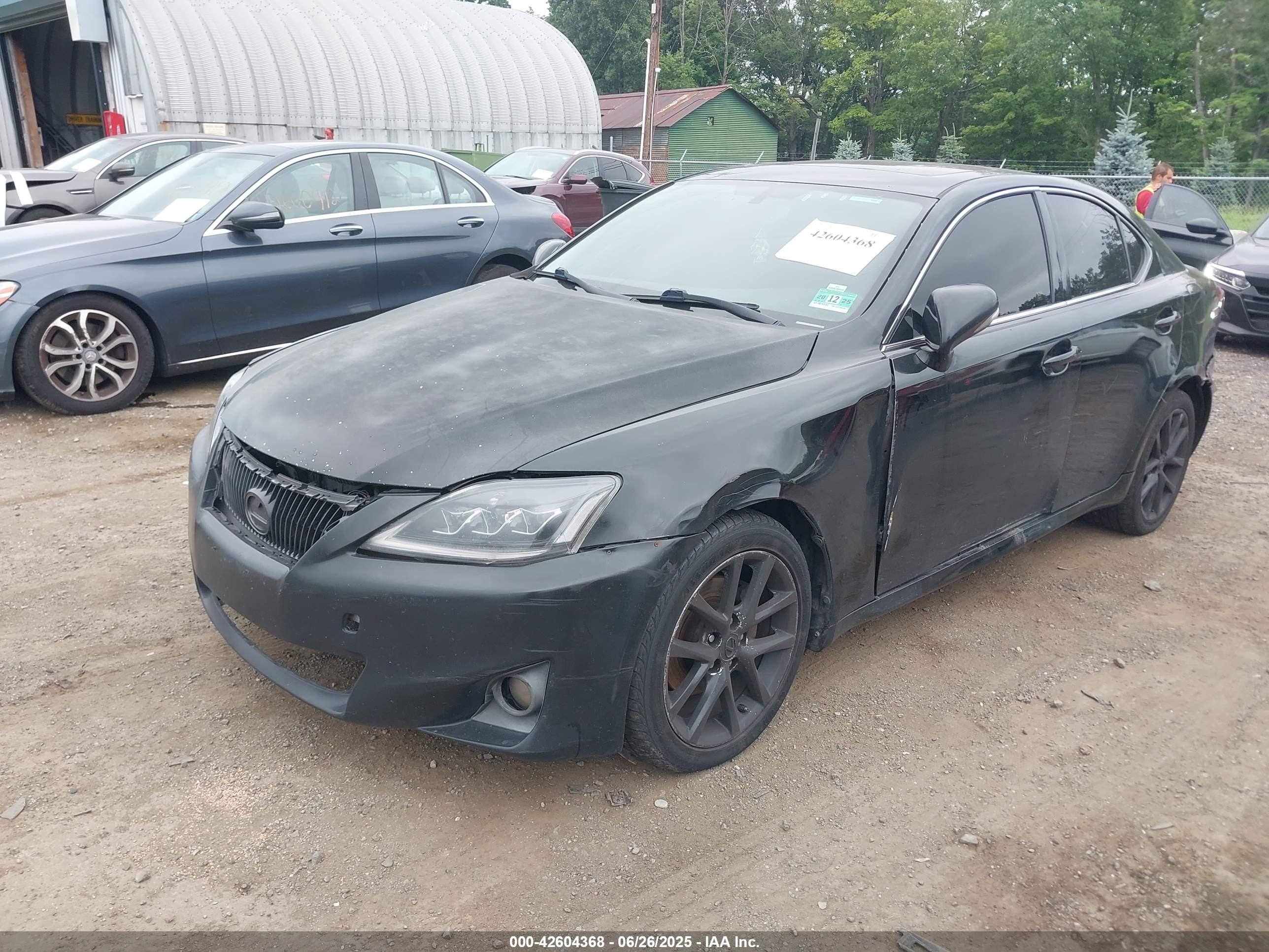 LEXUS IS image 2