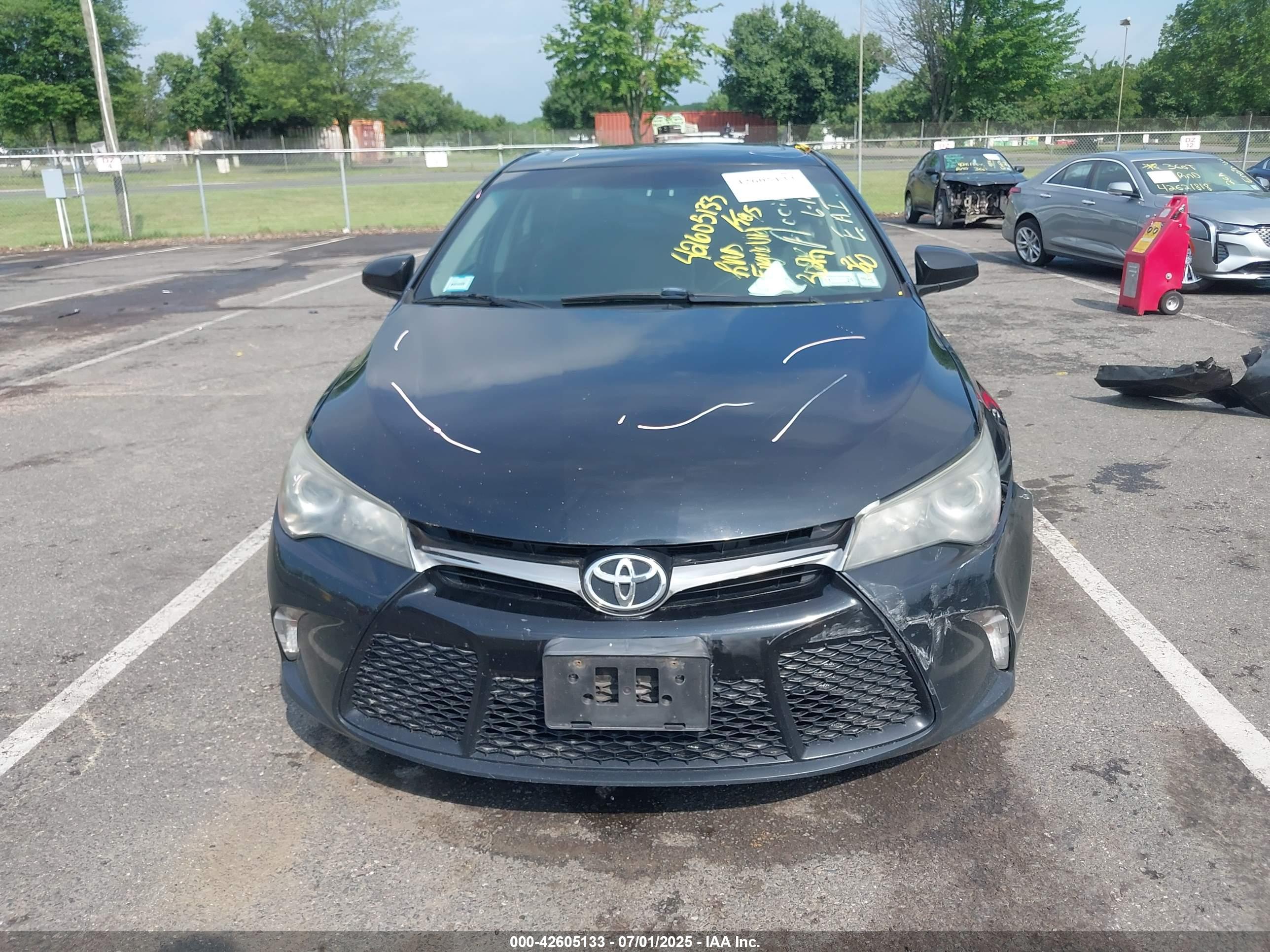 TOYOTA CAMRY image 6