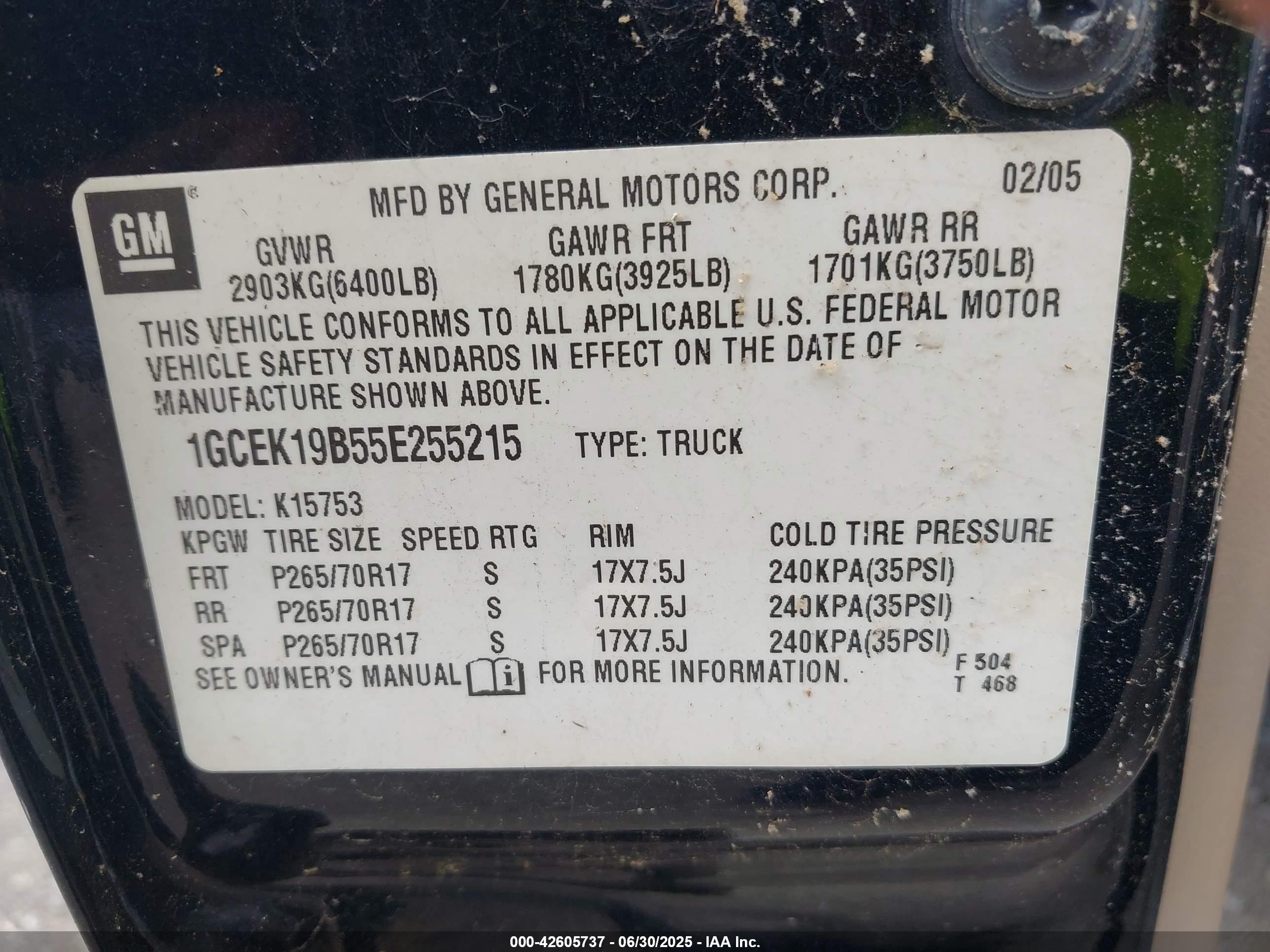 CHEVROLET SILVERADO image 9