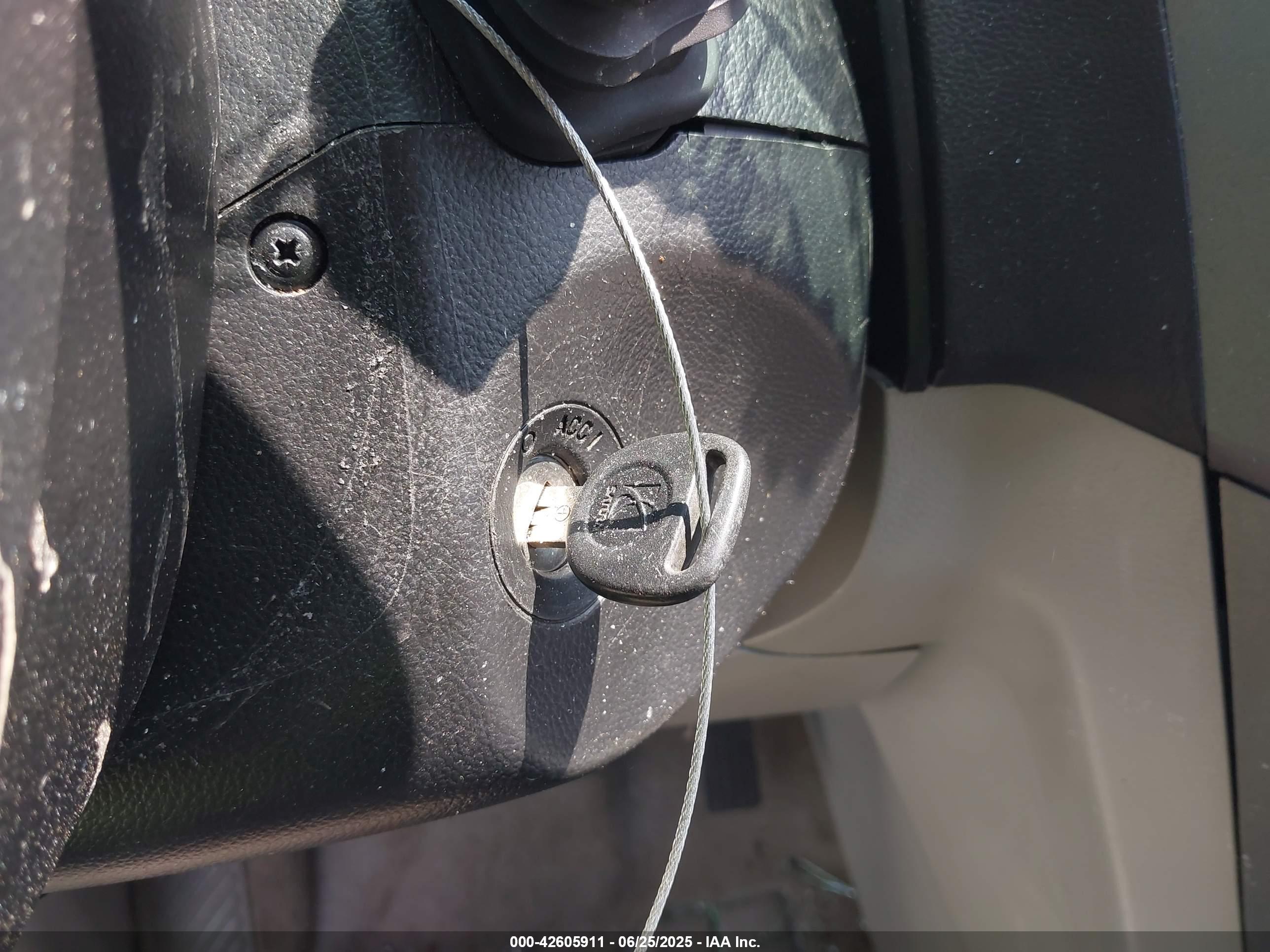 SATURN VUE image 11