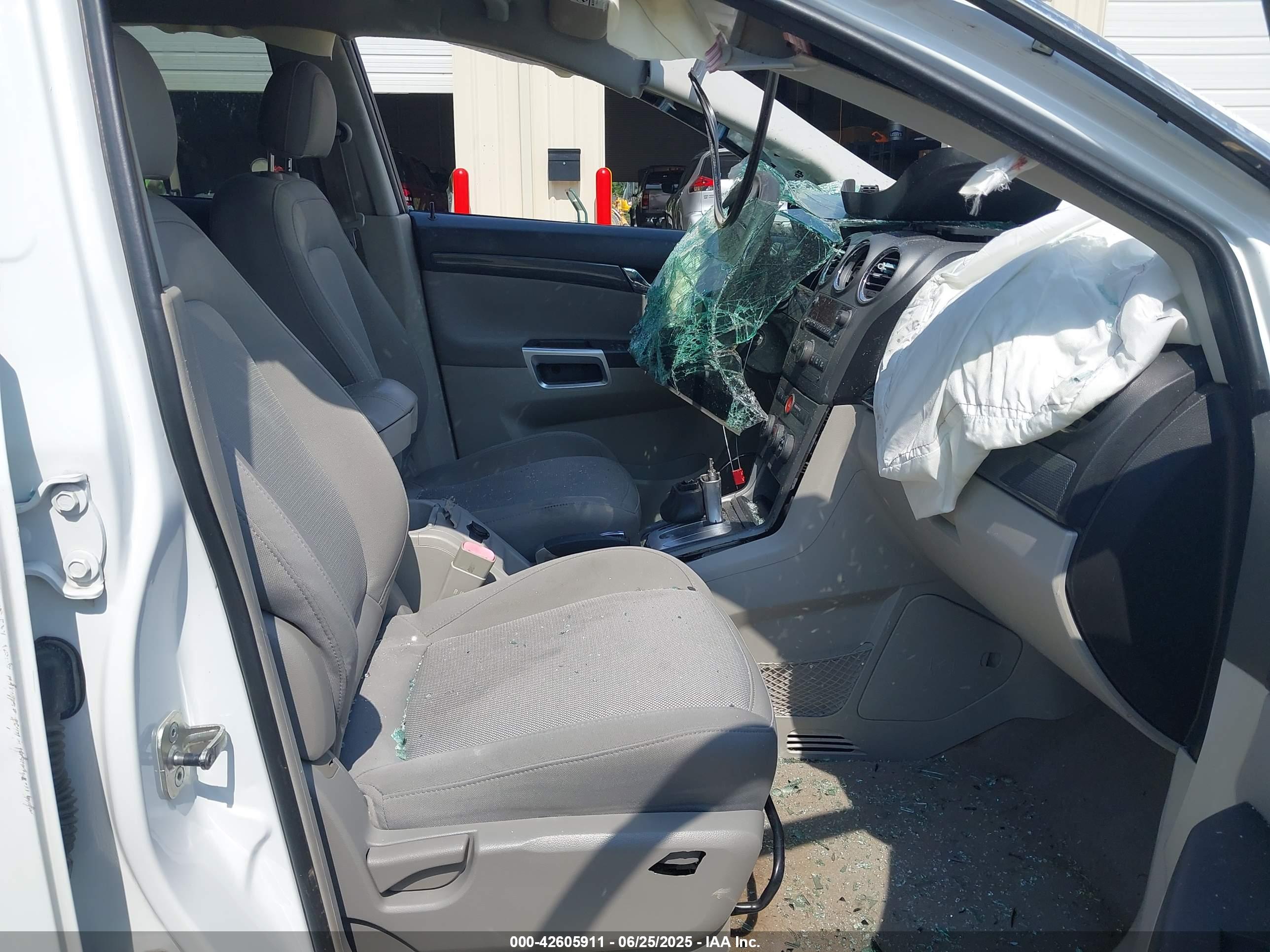 SATURN VUE image 5