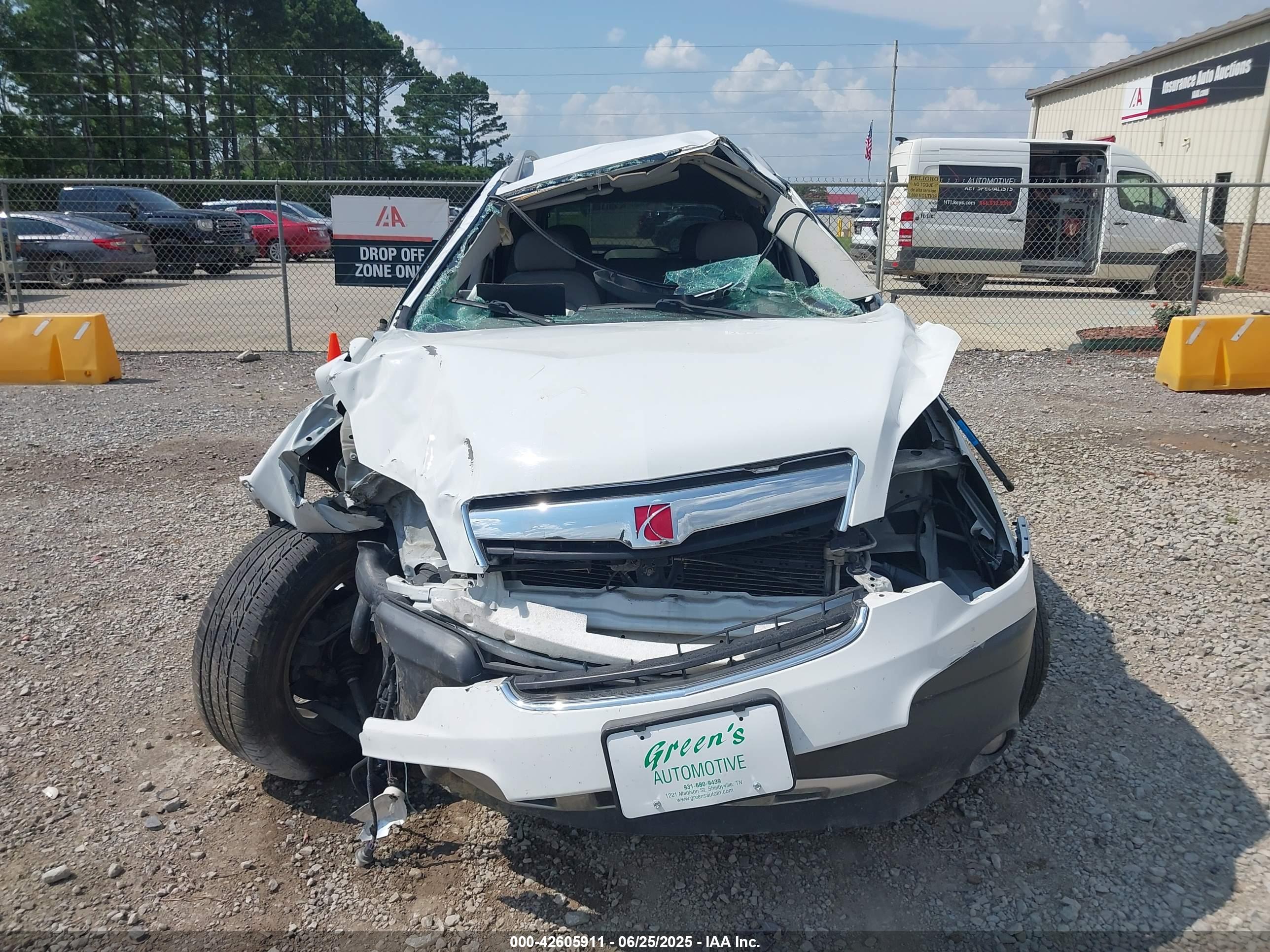 SATURN VUE image 6