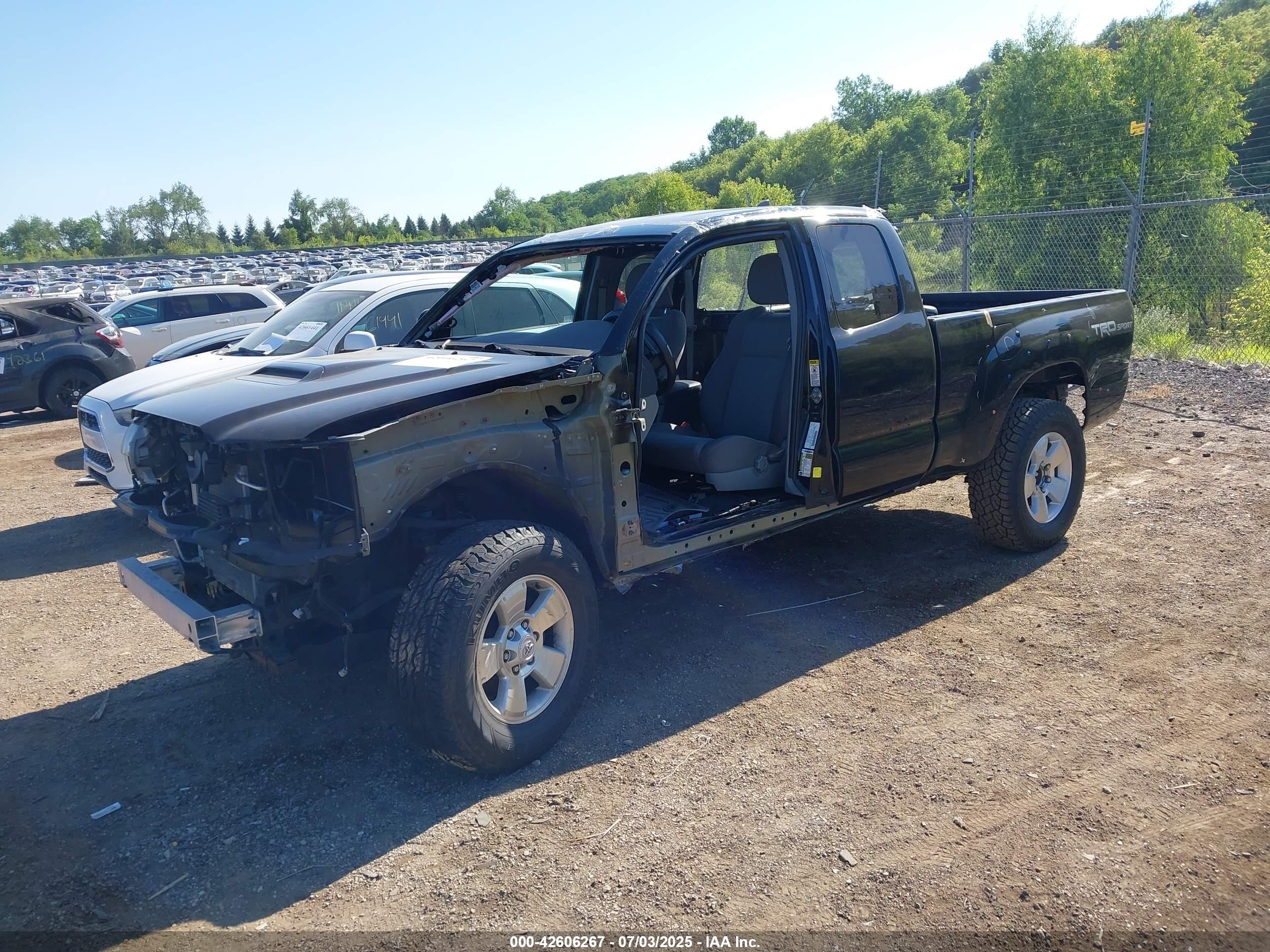 TOYOTA TACOMA image 2