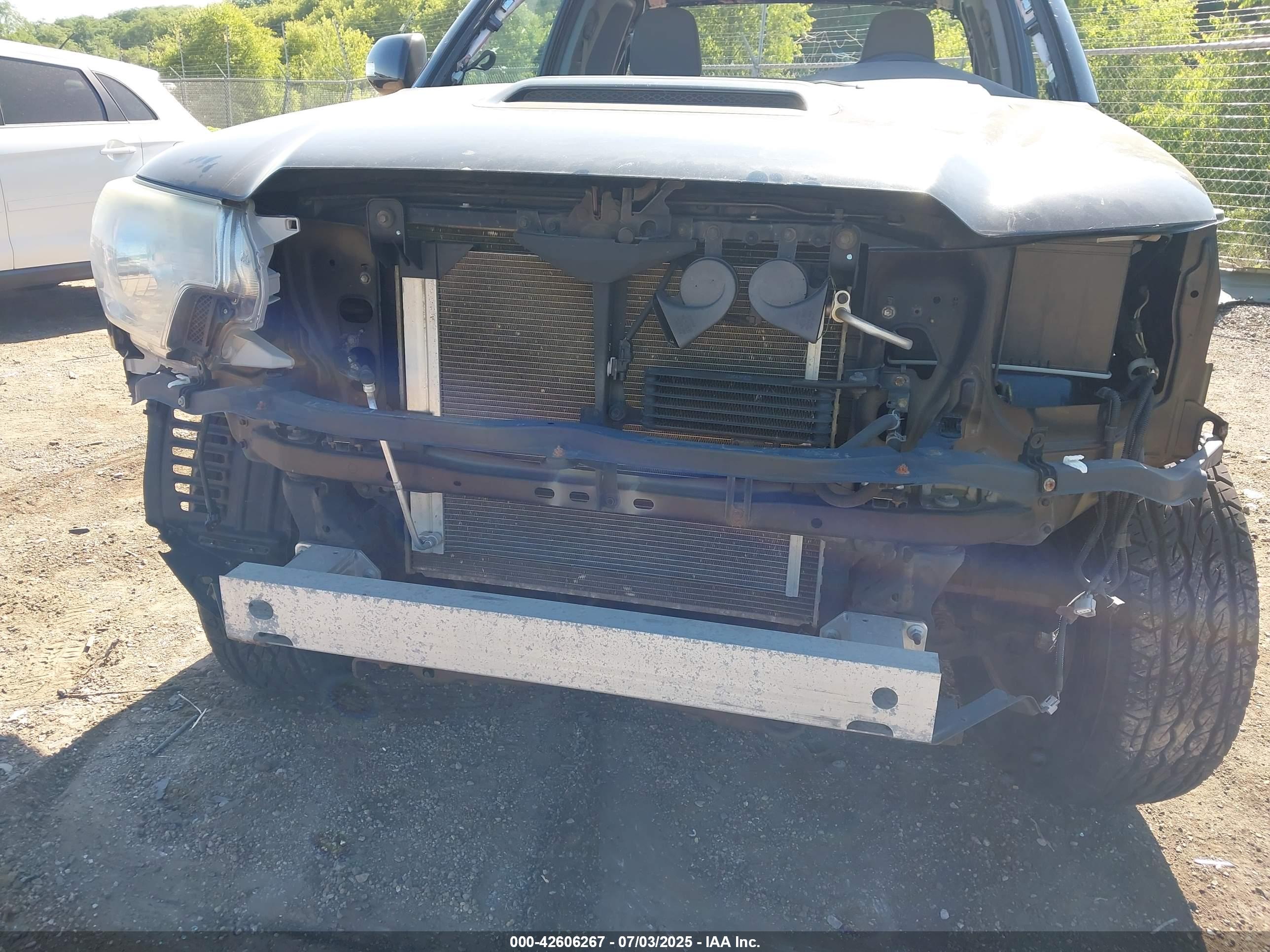 TOYOTA TACOMA image 6