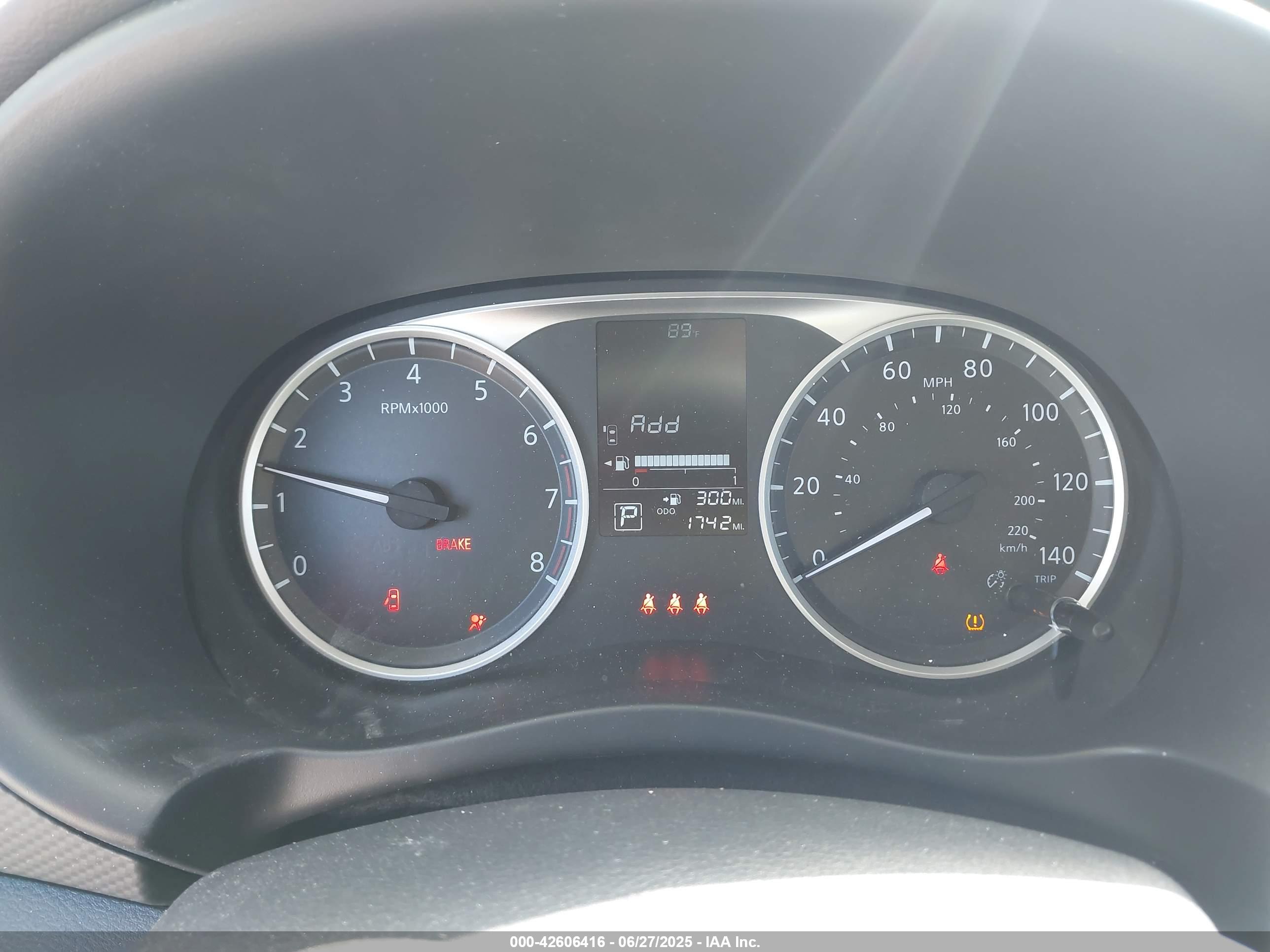 NISSAN KICKS image 7