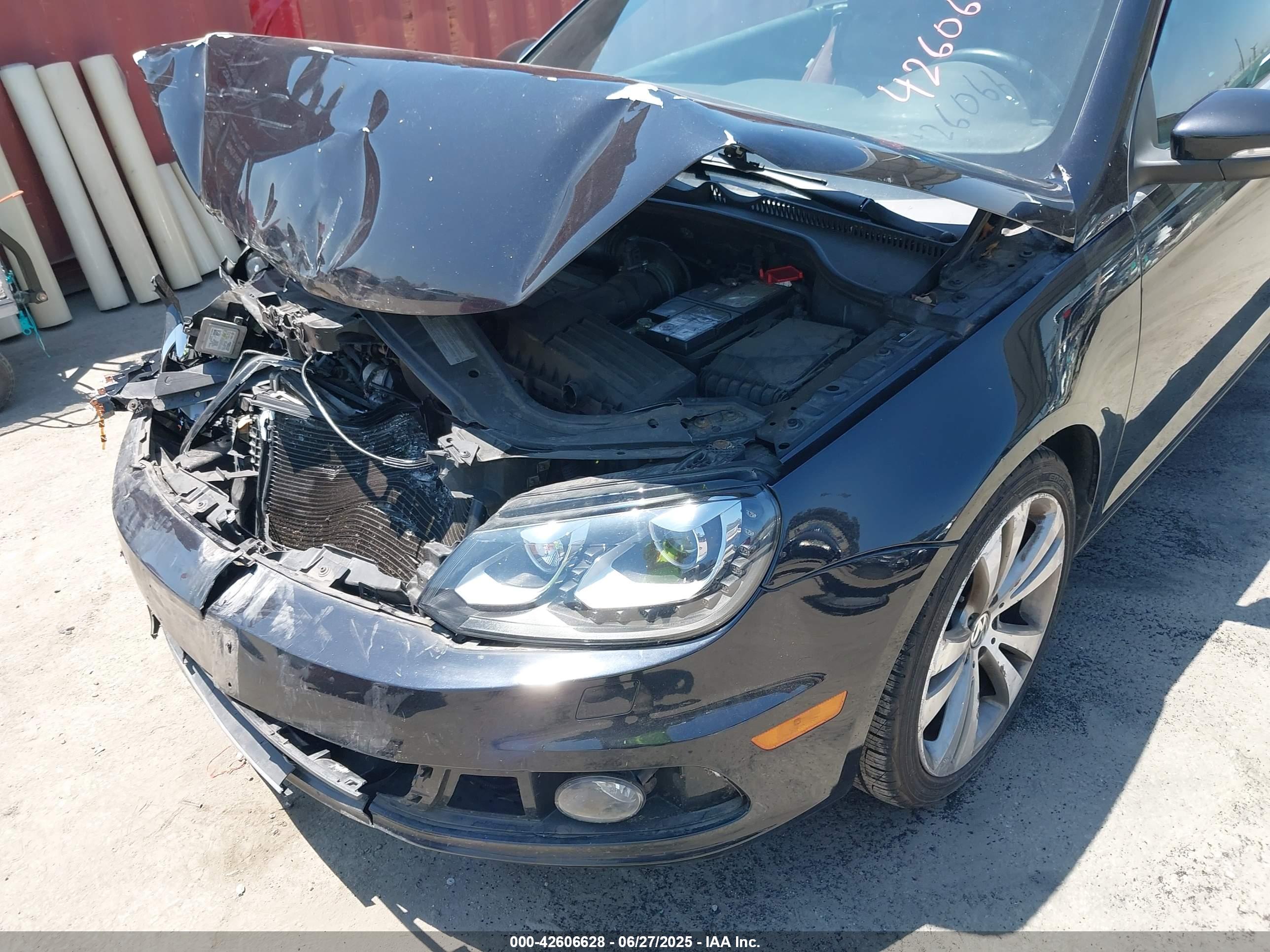 VOLKSWAGEN EOS image 6