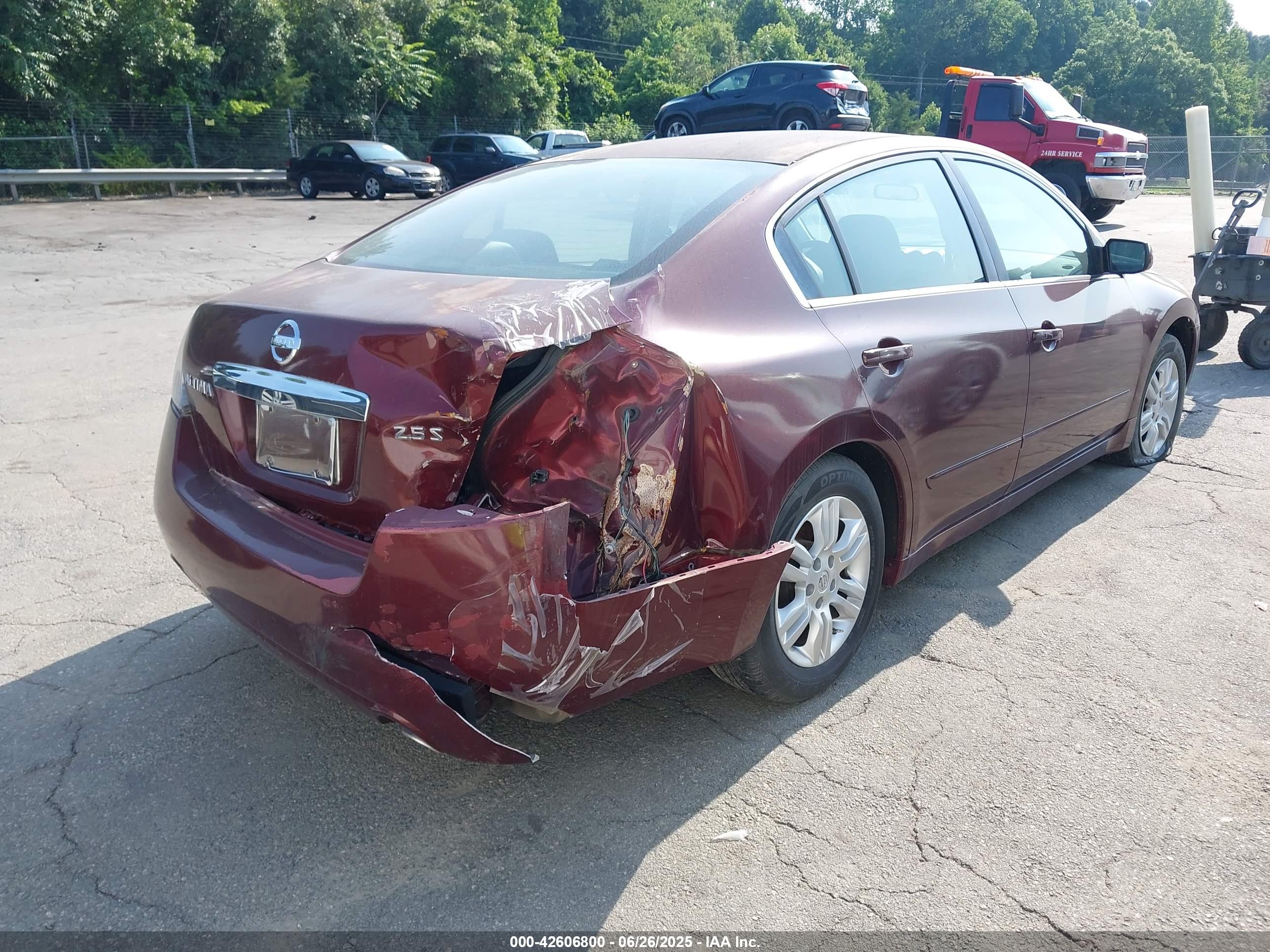 NISSAN ALTIMA image 4