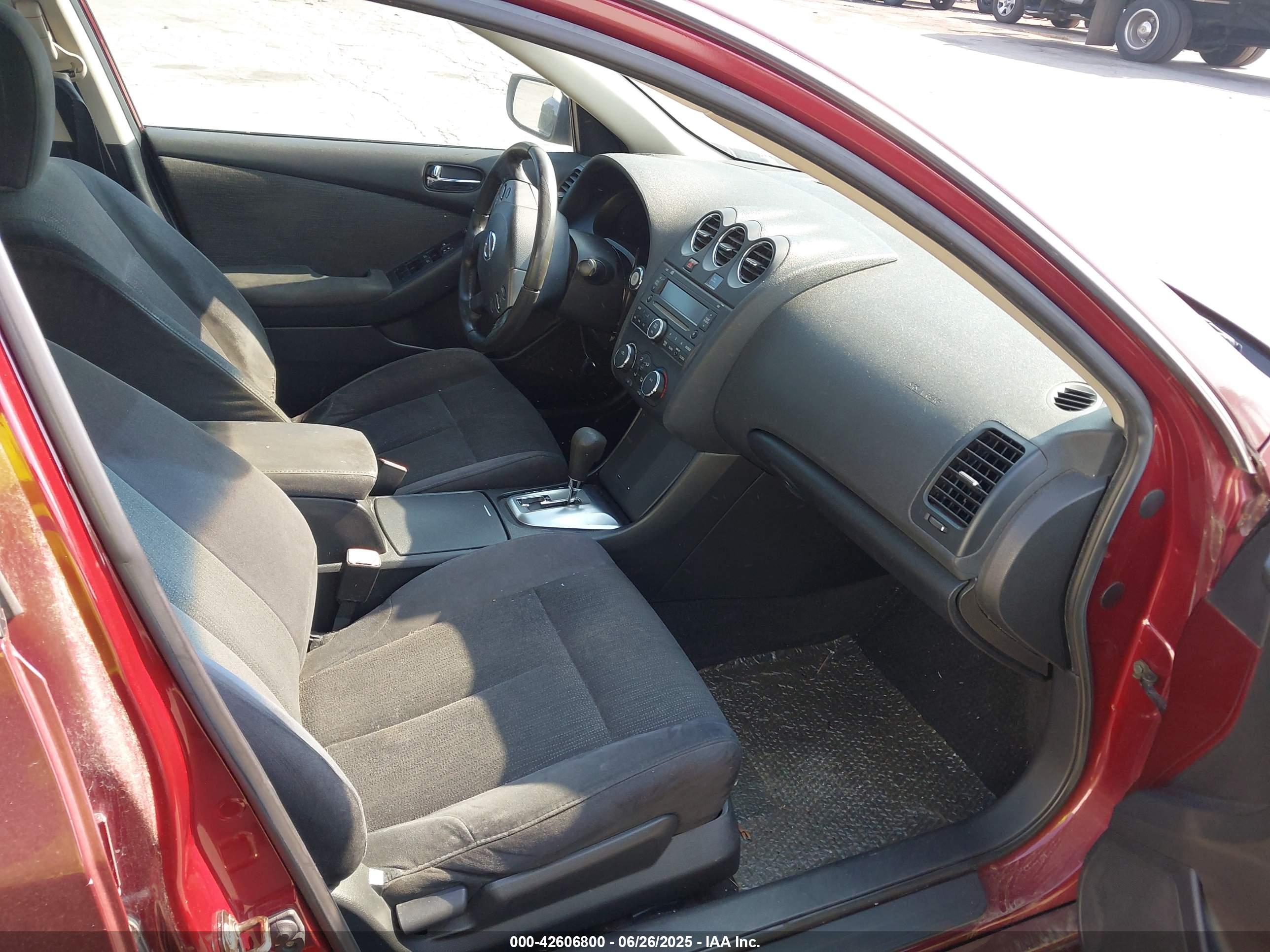 NISSAN ALTIMA image 5