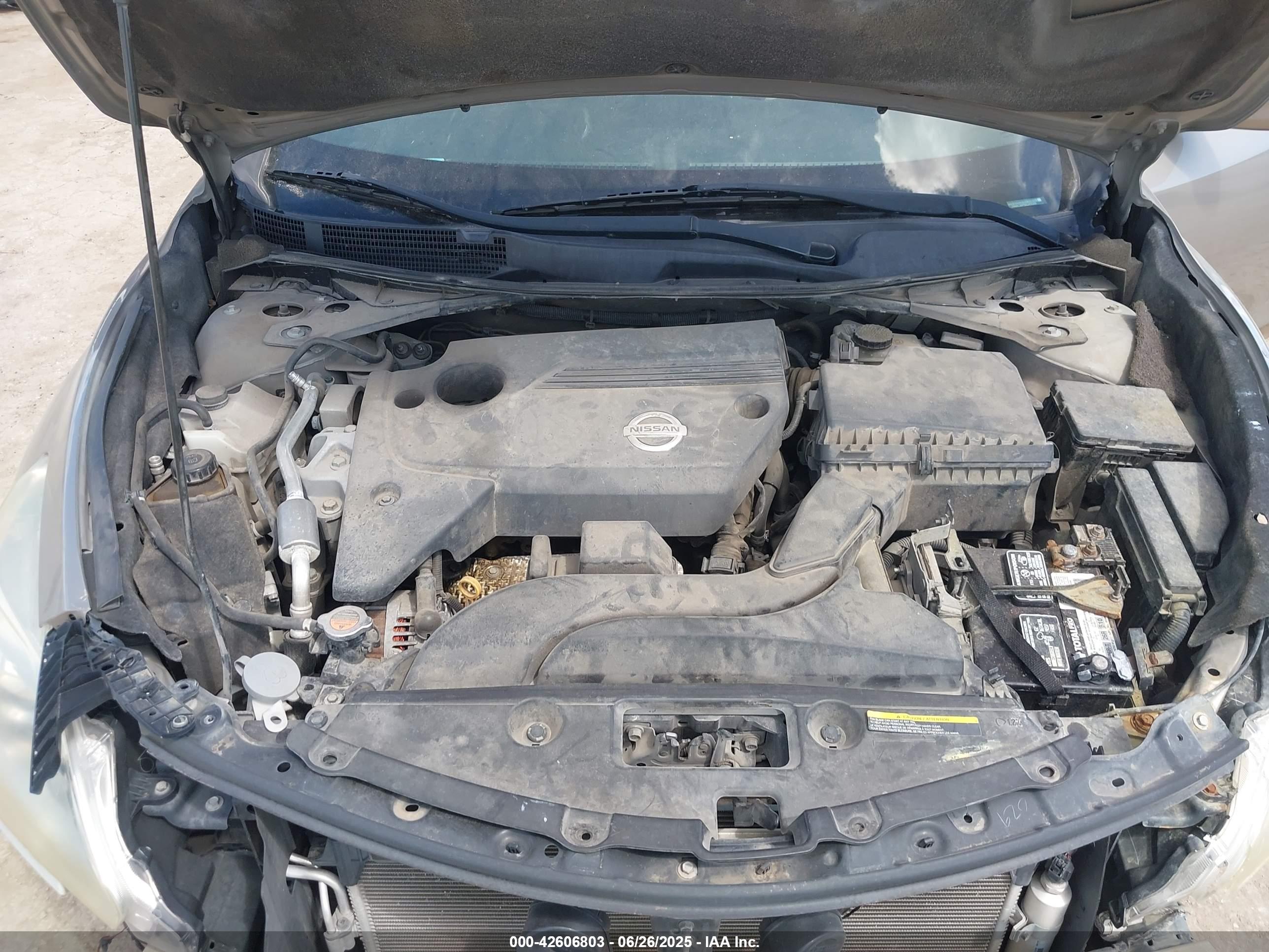 NISSAN ALTIMA image 10