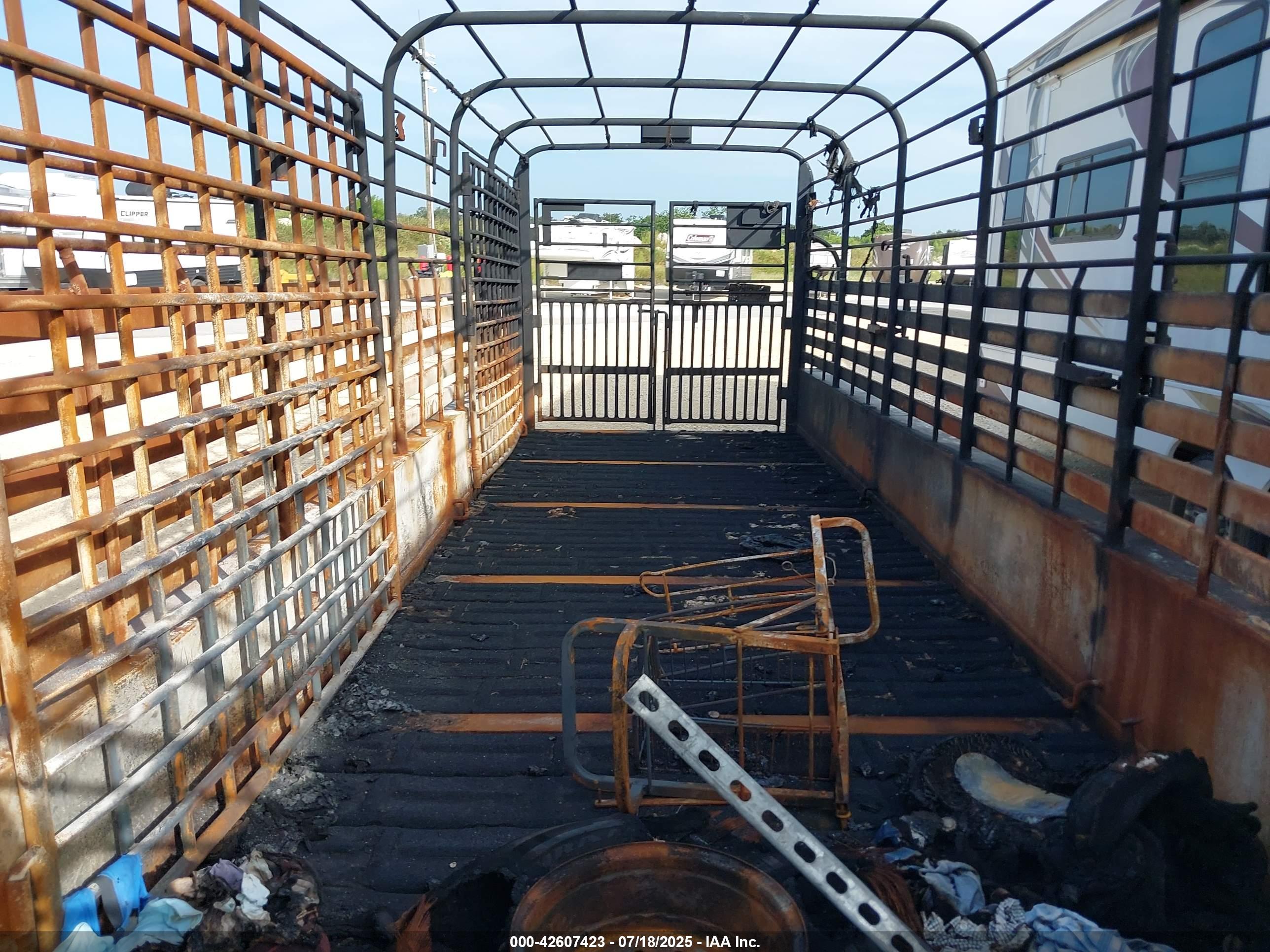 GOOSENECK TRAILERS image 5