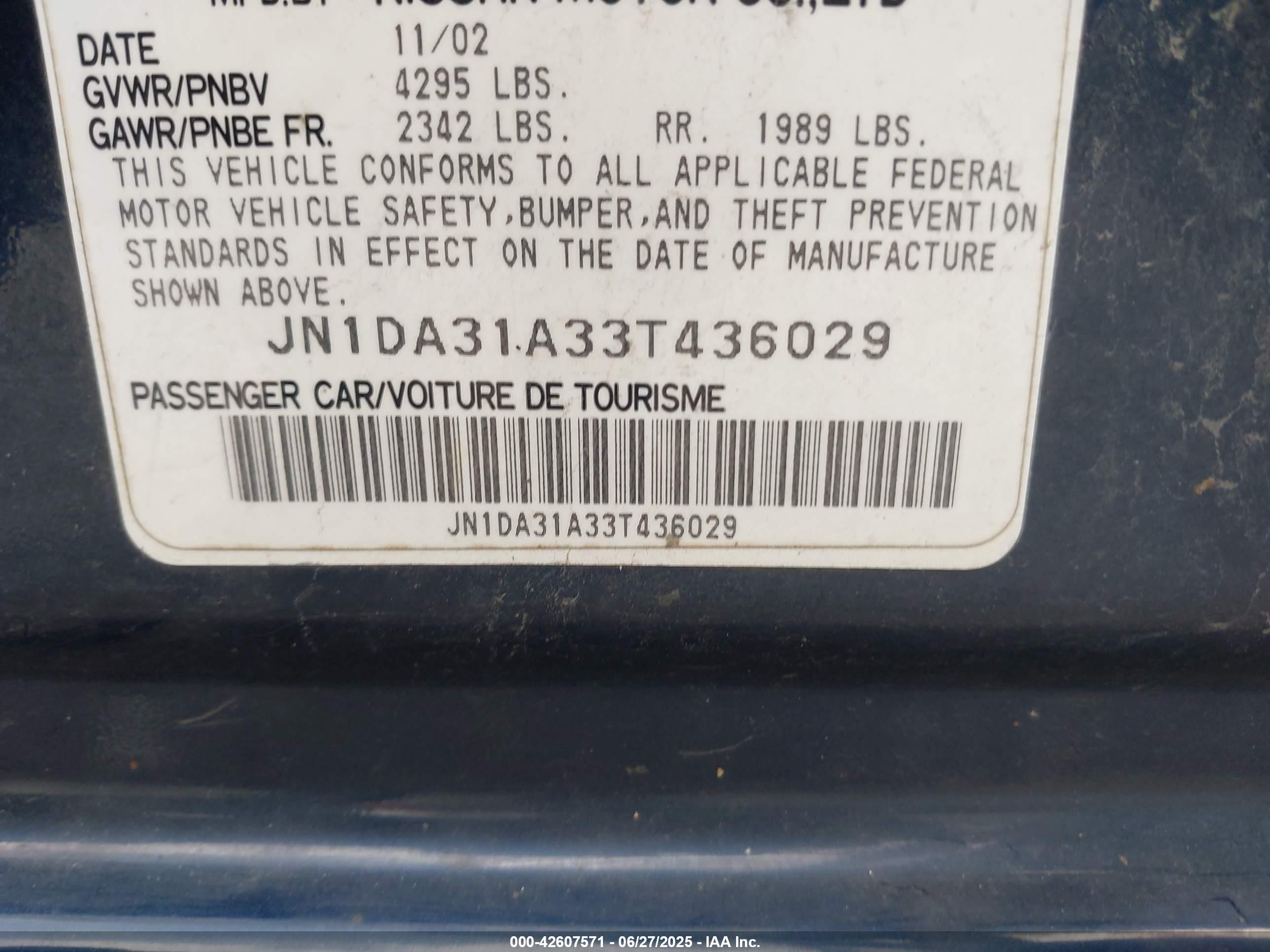 NISSAN MAXIMA image 9