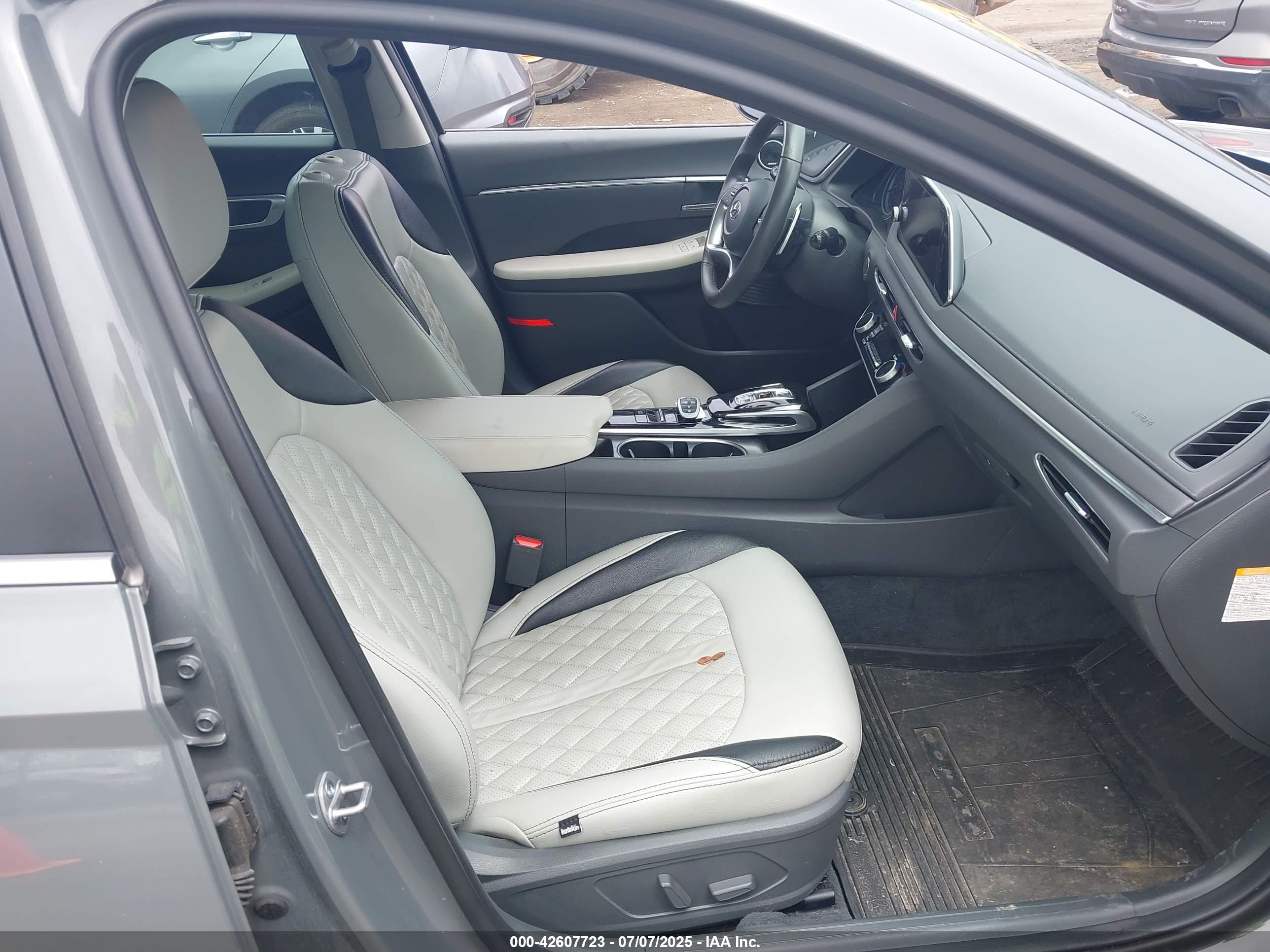 HYUNDAI SONATA image 5