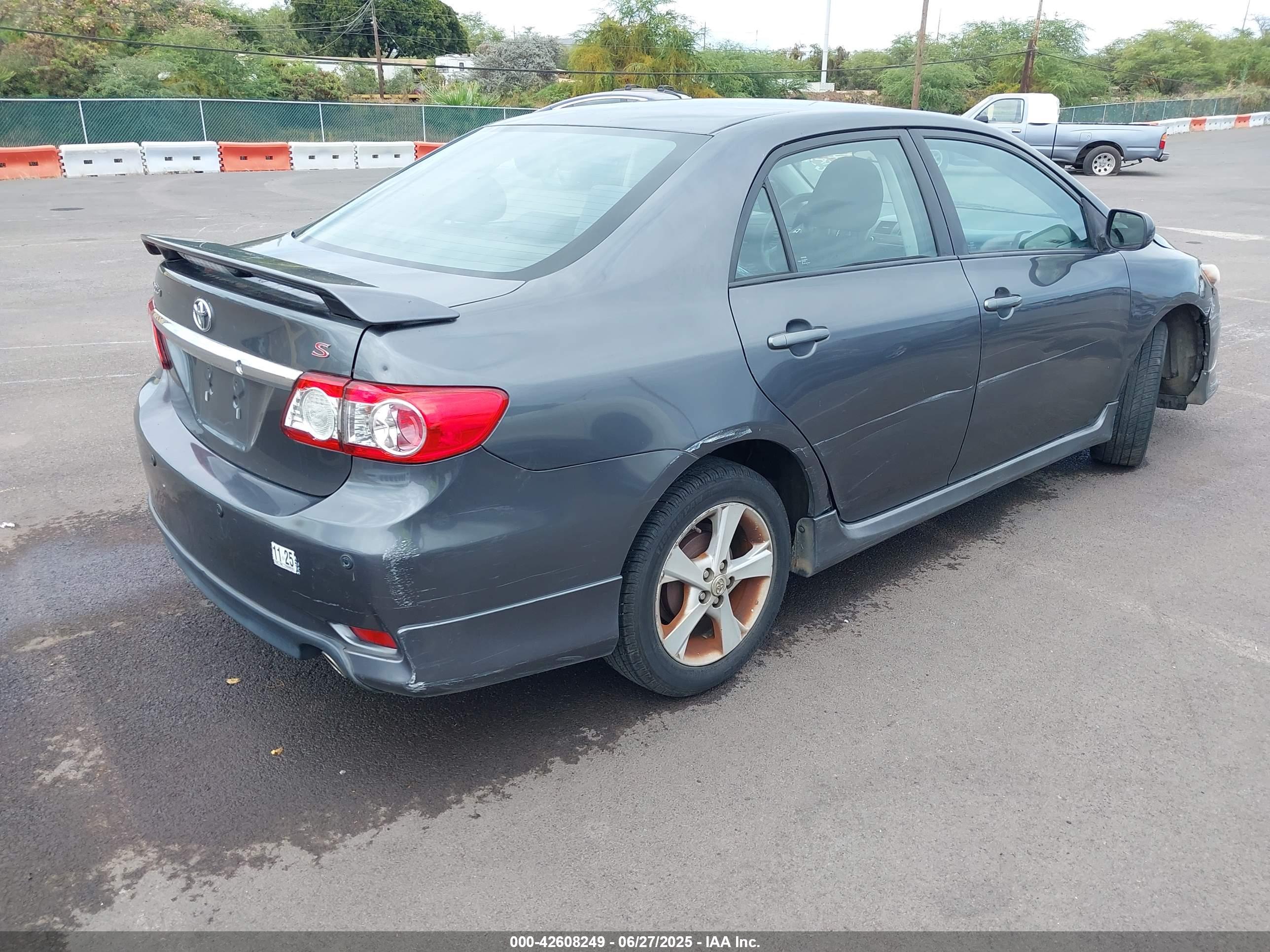 TOYOTA COROLLA image 4