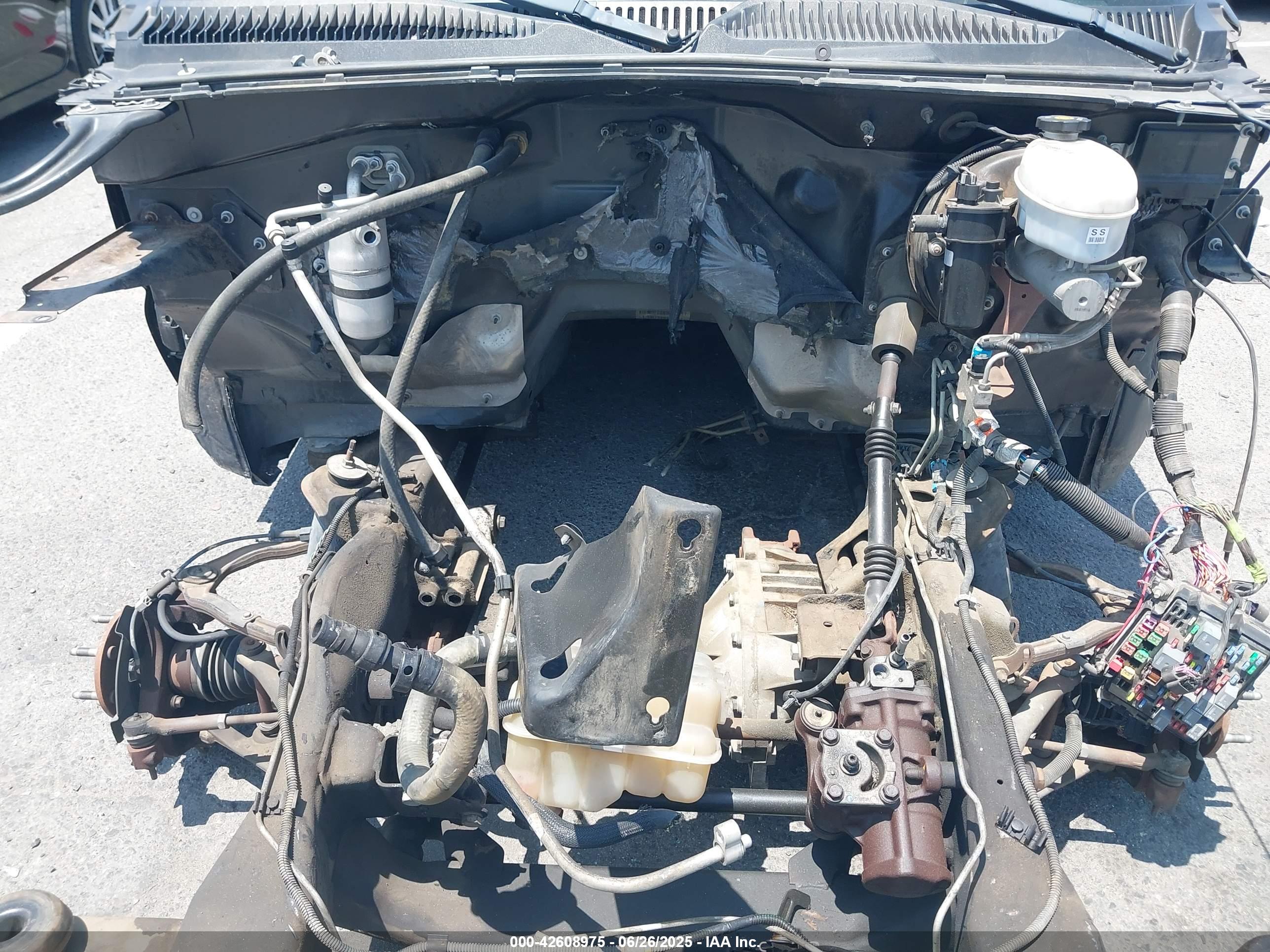 CHEVROLET SILVERADO image 10