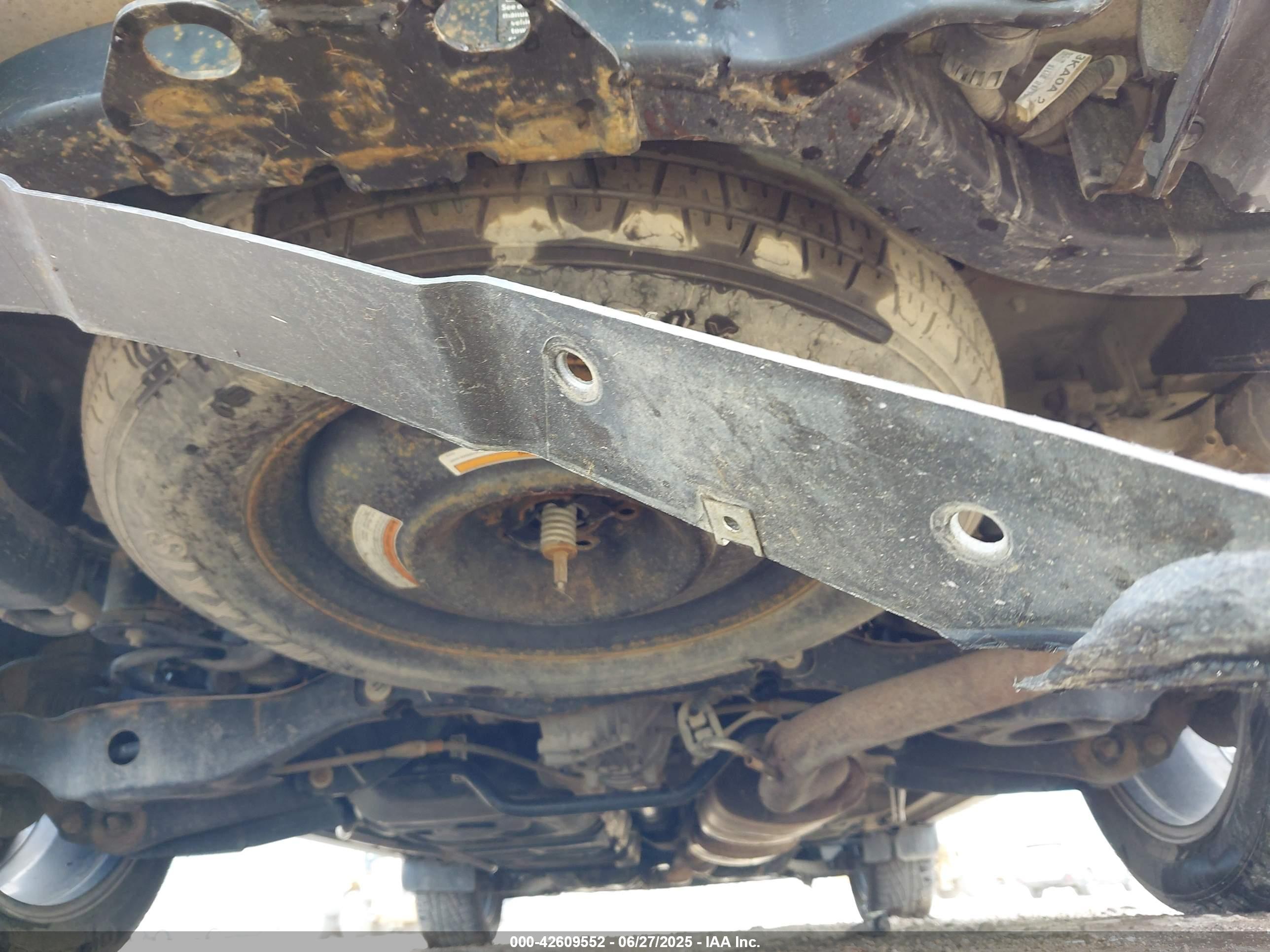 NISSAN PATHFINDER image 6