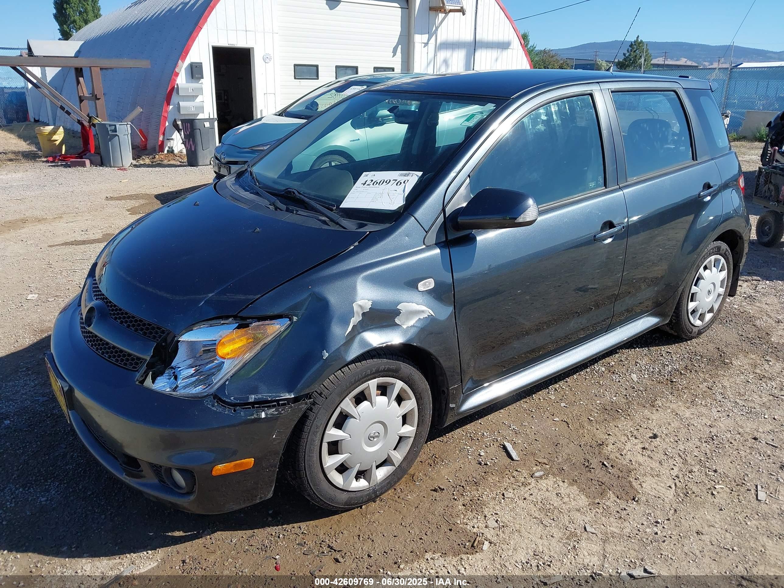 SCION XA image 2