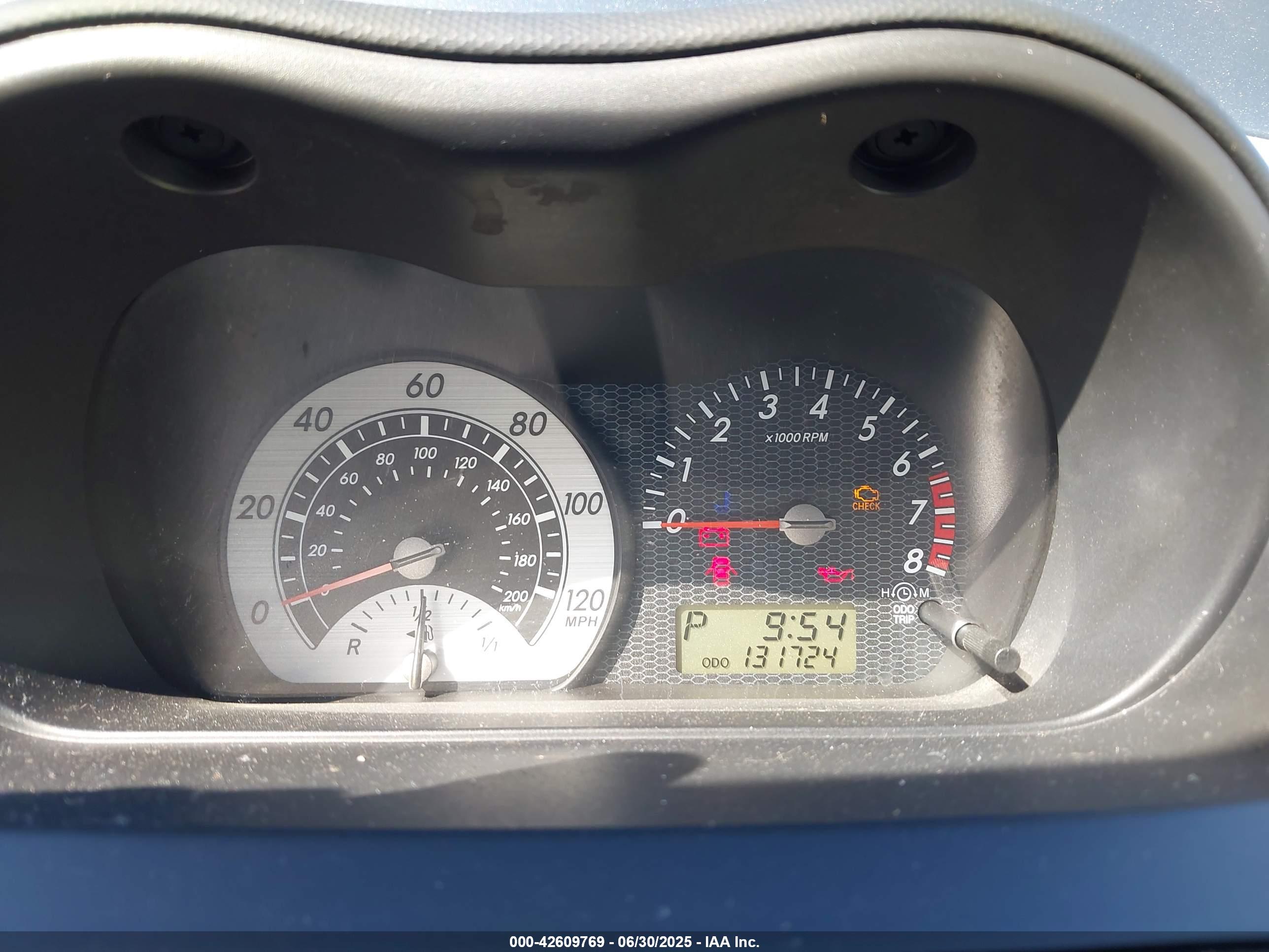 SCION XA image 7