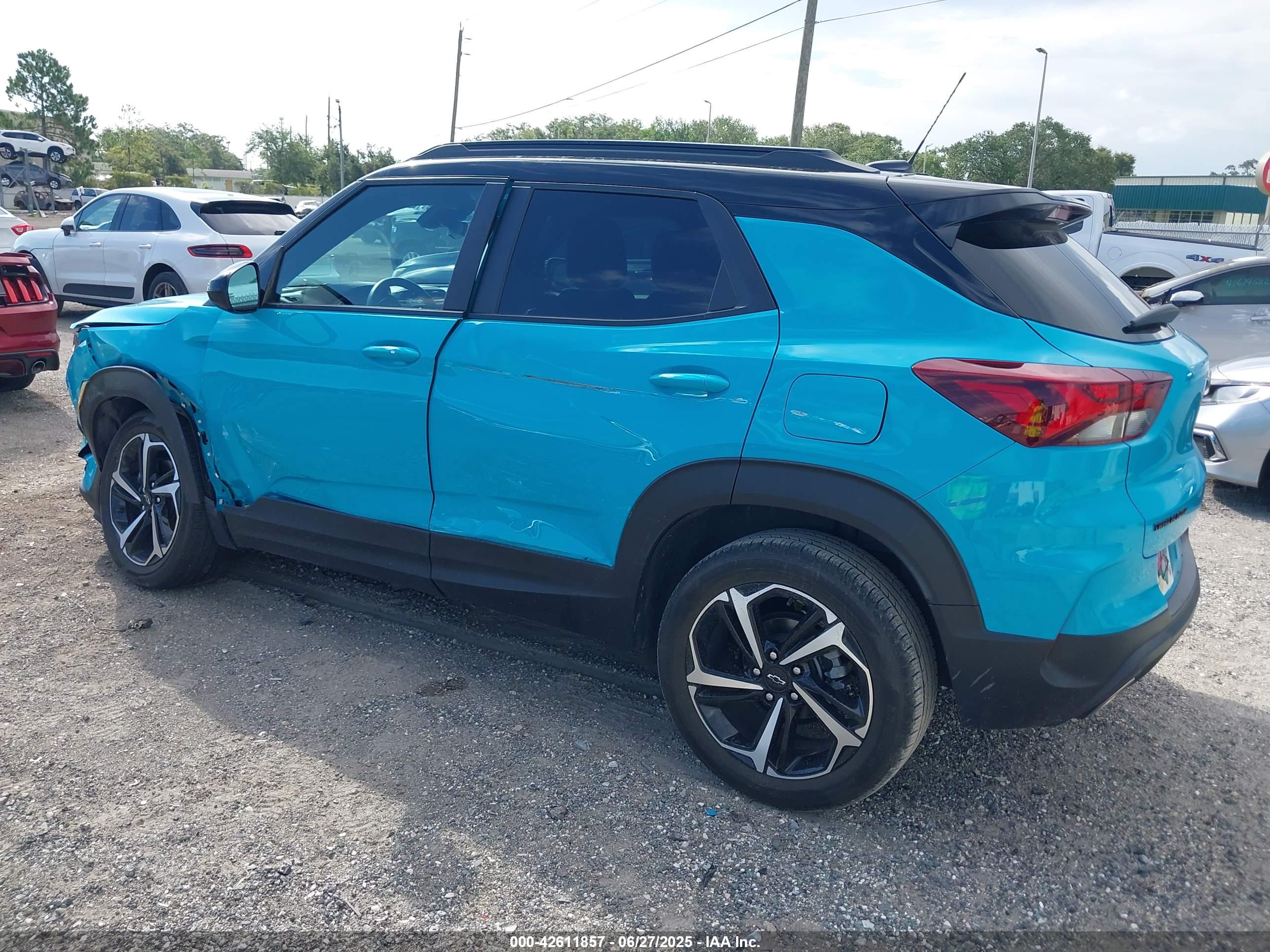 CHEVROLET TRAILBLAZER image 3