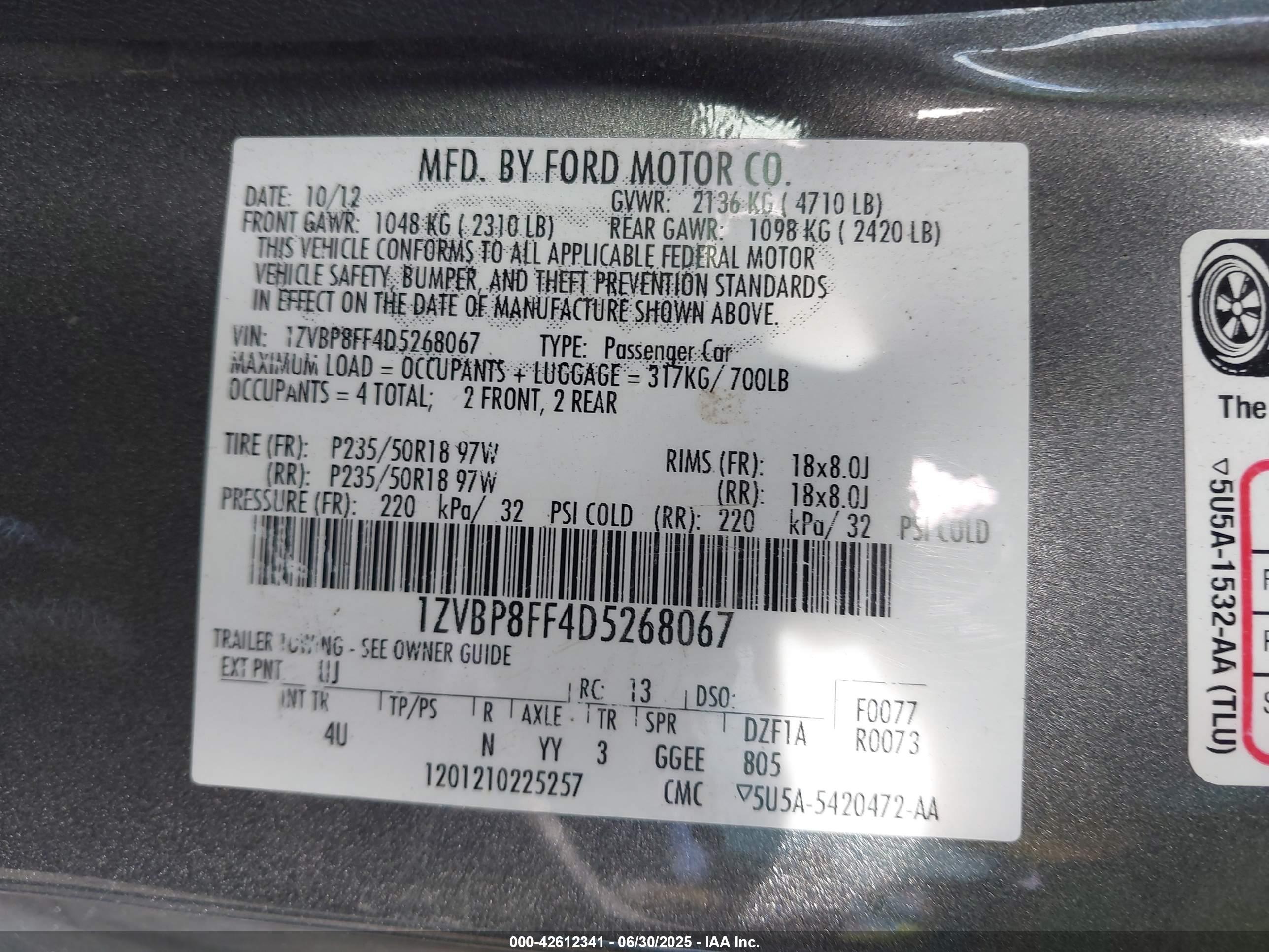FORD MUSTANG image 9