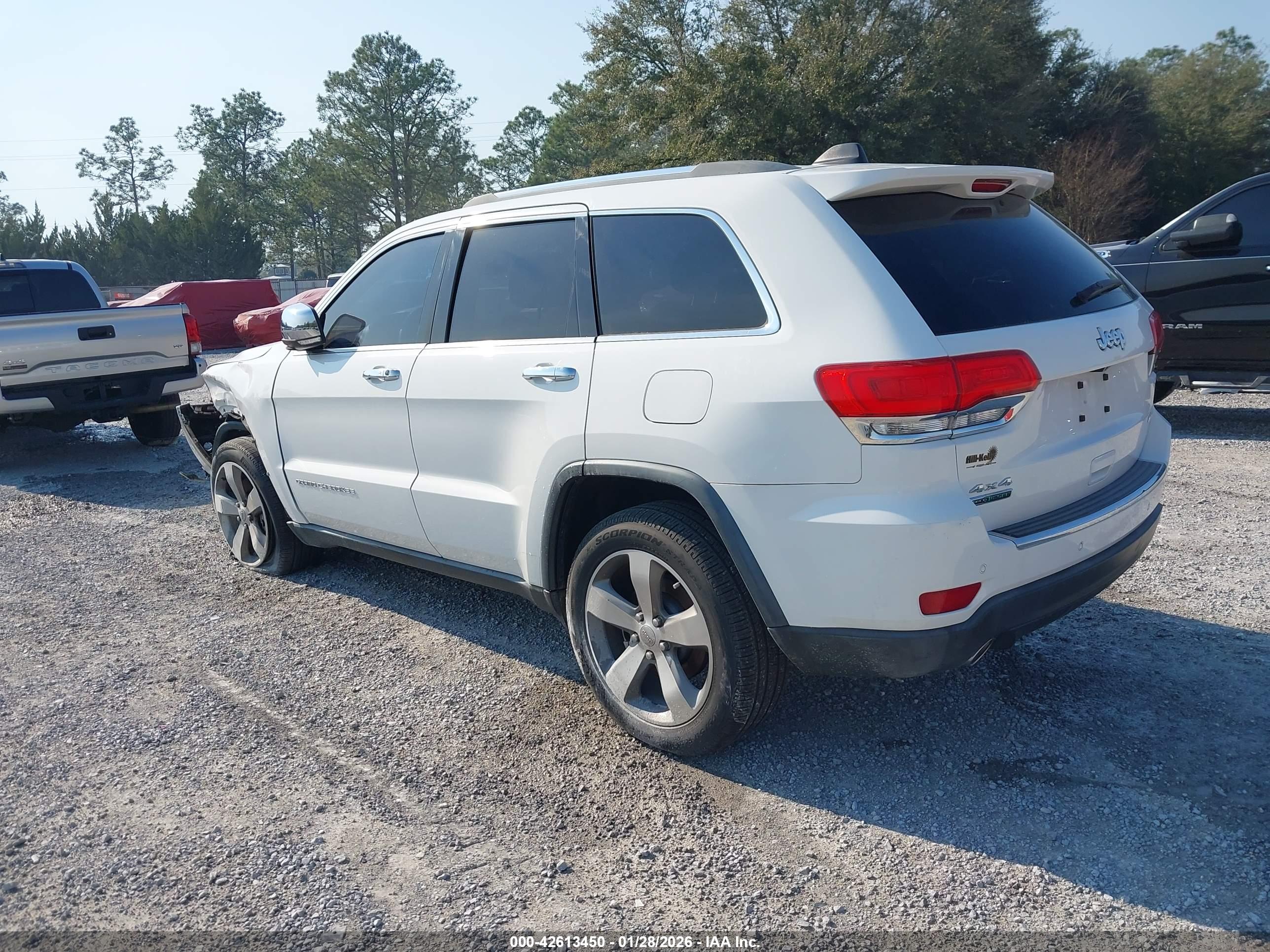 JEEP GRAND image 3