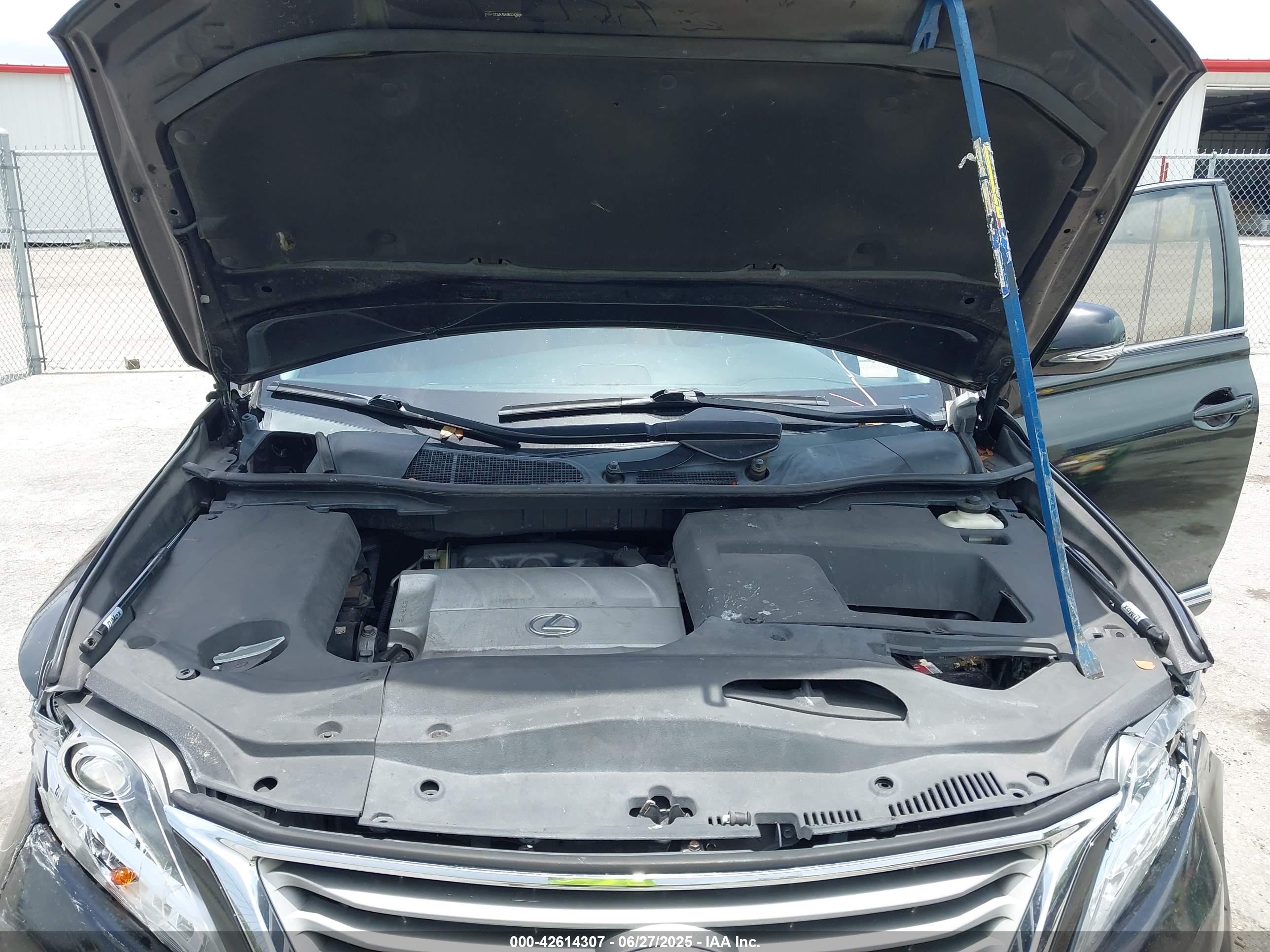 LEXUS RX image 10