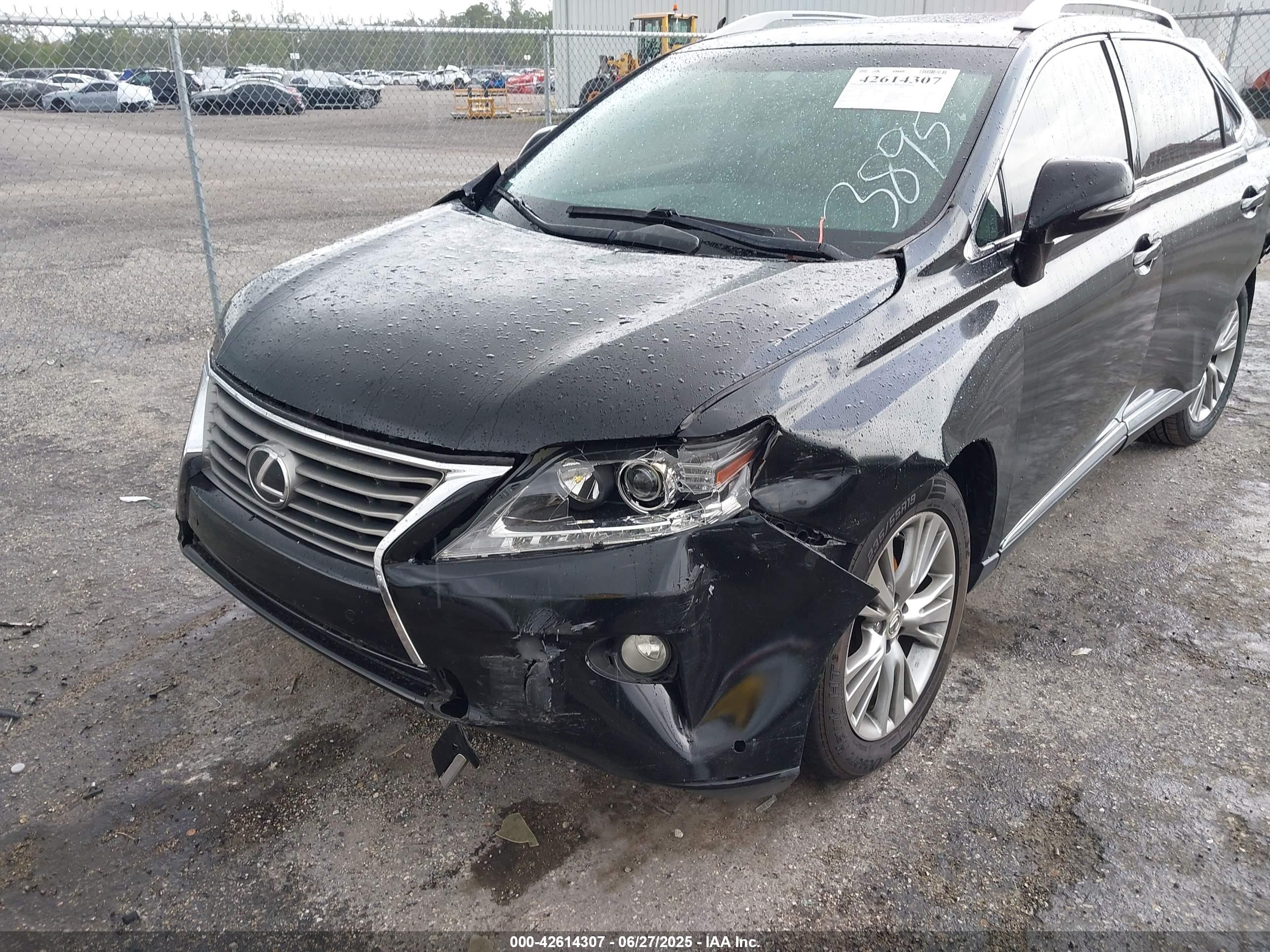 LEXUS RX image 6